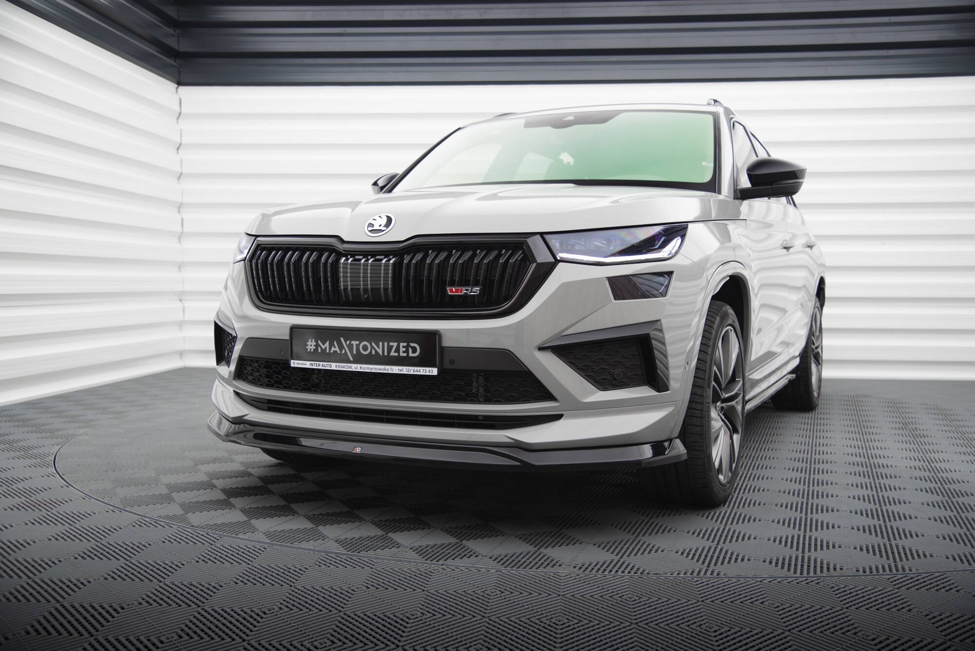 Maxton Design Splitter delantero V.2 para Skoda Kodiaq RS Mk1 Facelift - imagen 1