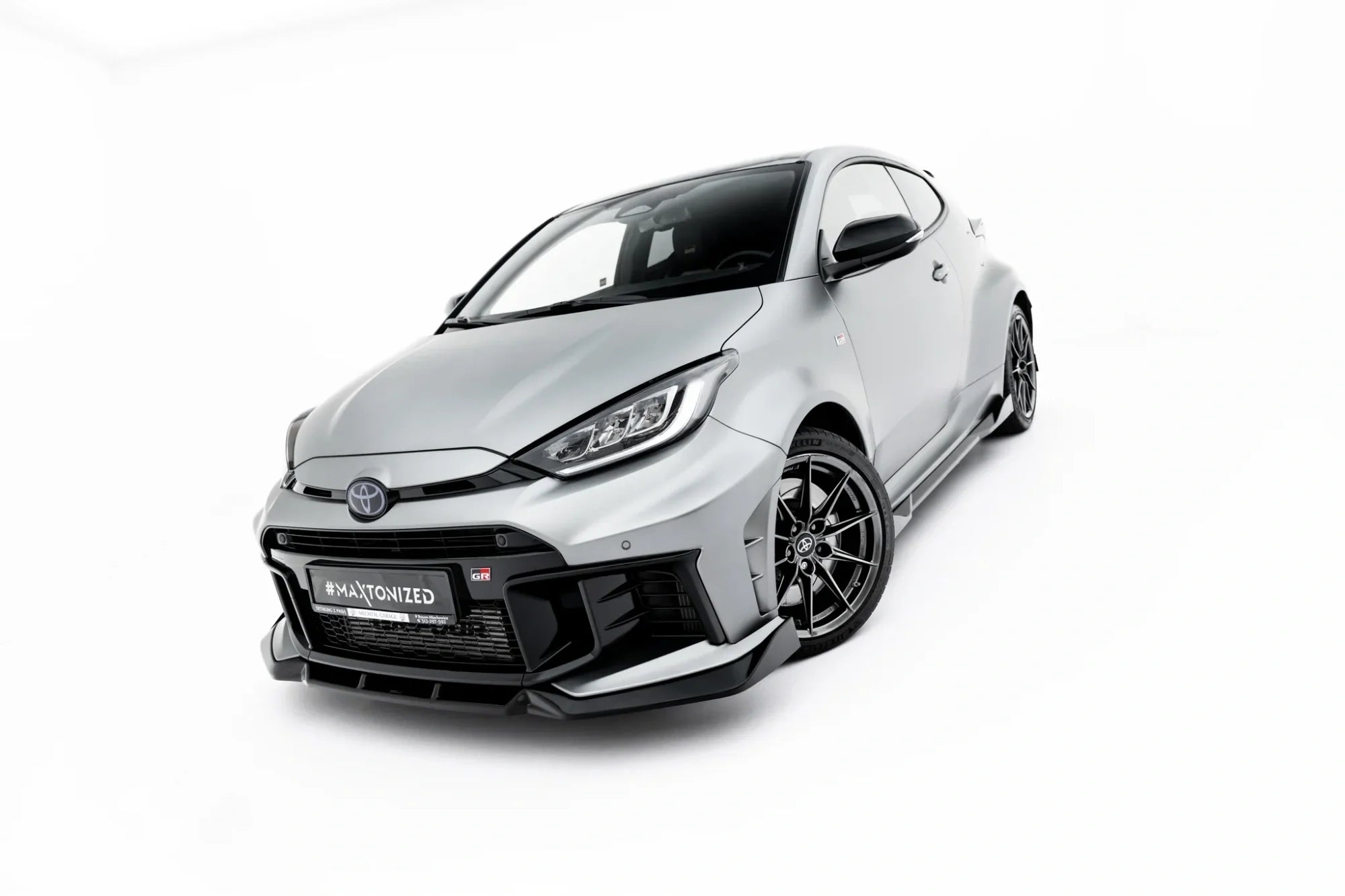 Maxton Design Splitter delantero V.2 para Toyota GR Yaris Mk4 Facelift - imagen 1