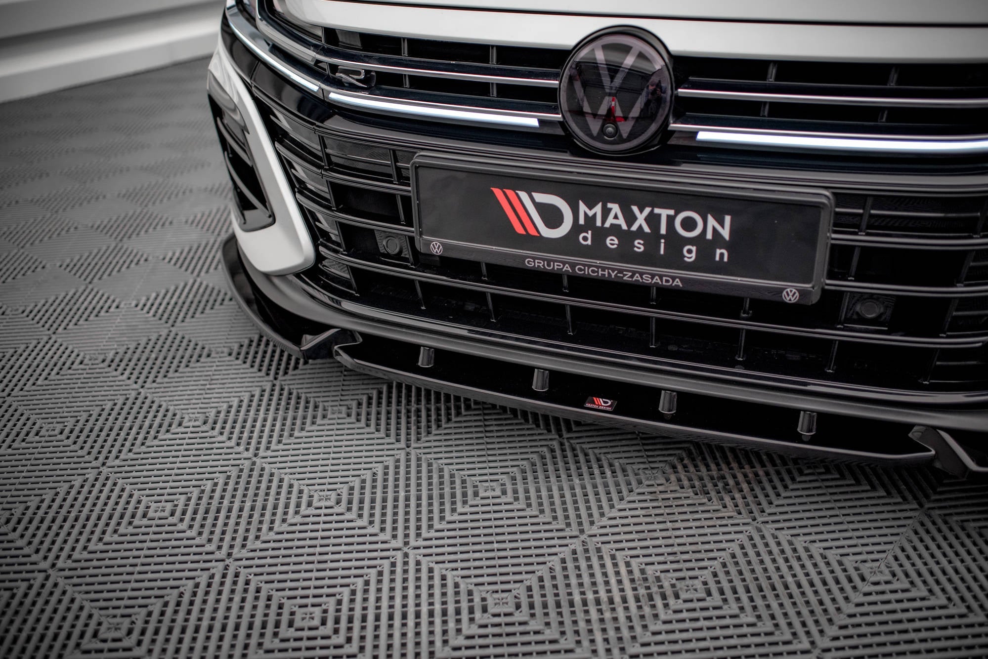 Maxton Design Splitter delantero V.2 para Volkswagen Arteon R Sedan / Shooting Brake Mk1 Facelift - imagen 3