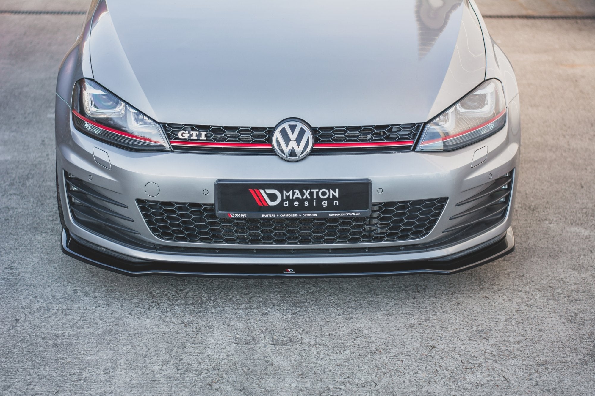Maxton Design Splitter delantero V.2 para Volkswagen Golf GTI / GTD Mk7 - imagen 2