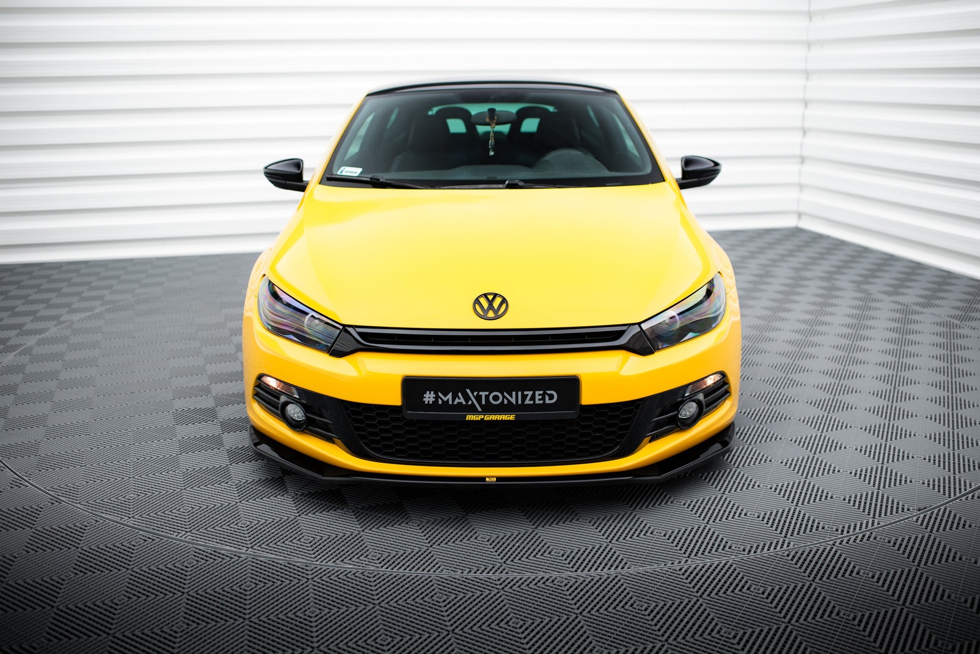 Maxton Design Splitter delantero V.2 para Volkswagen Scirocco Mk3 - imagen 2