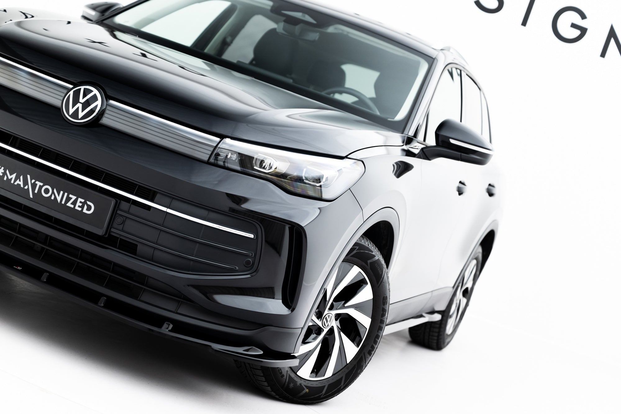 Maxton Design Splitter delantero V.2 para Volkswagen Tiguan Mk3 - imagen 2