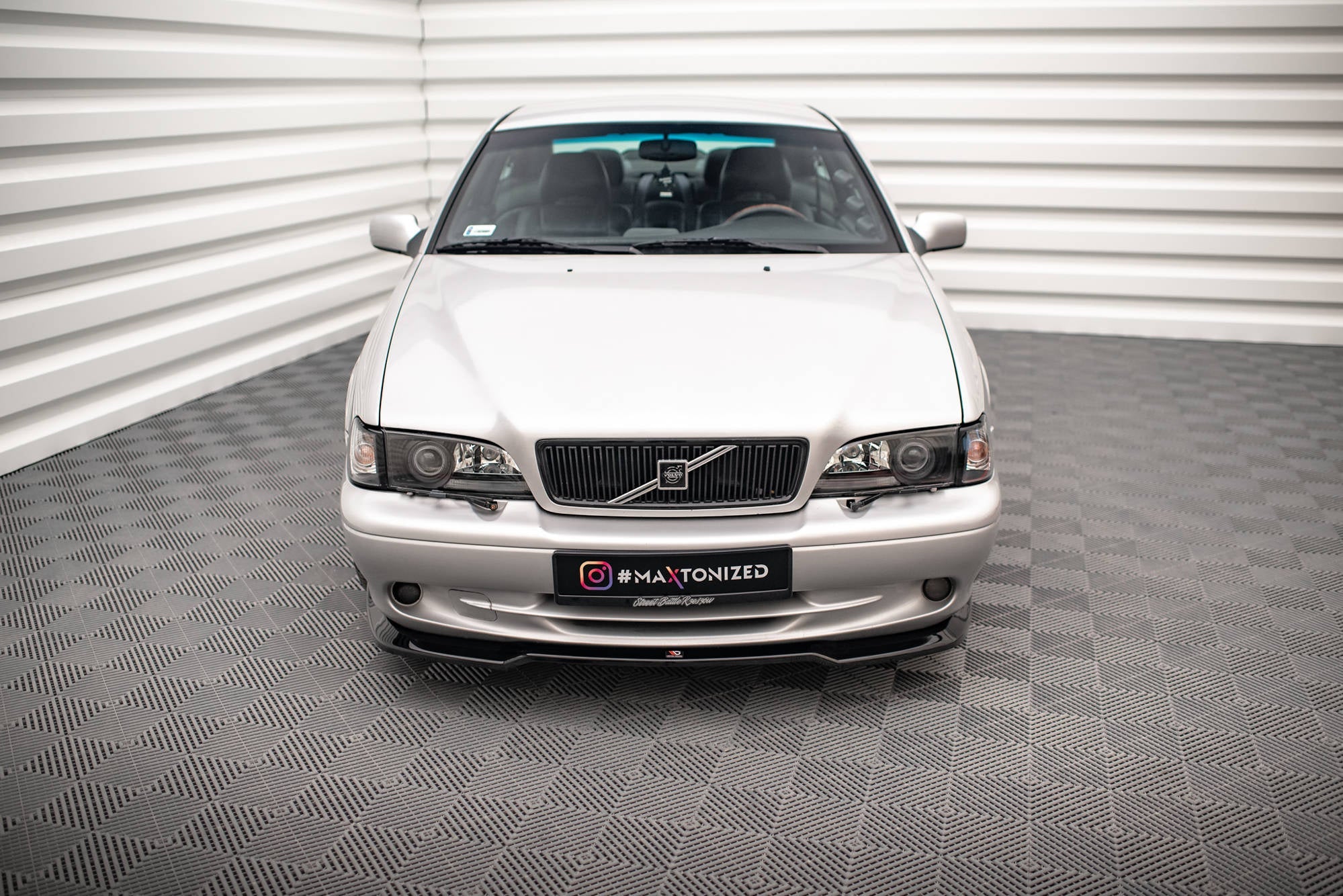 Maxton Design Splitter delantero V.2 para Volvo C70 Mk1 - imagen 2