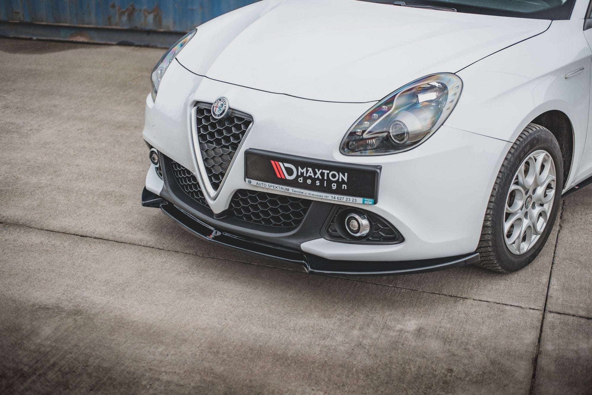 Maxton Design Splitter delantero V.3 para Alfa Romeo Giulietta - imagen 2