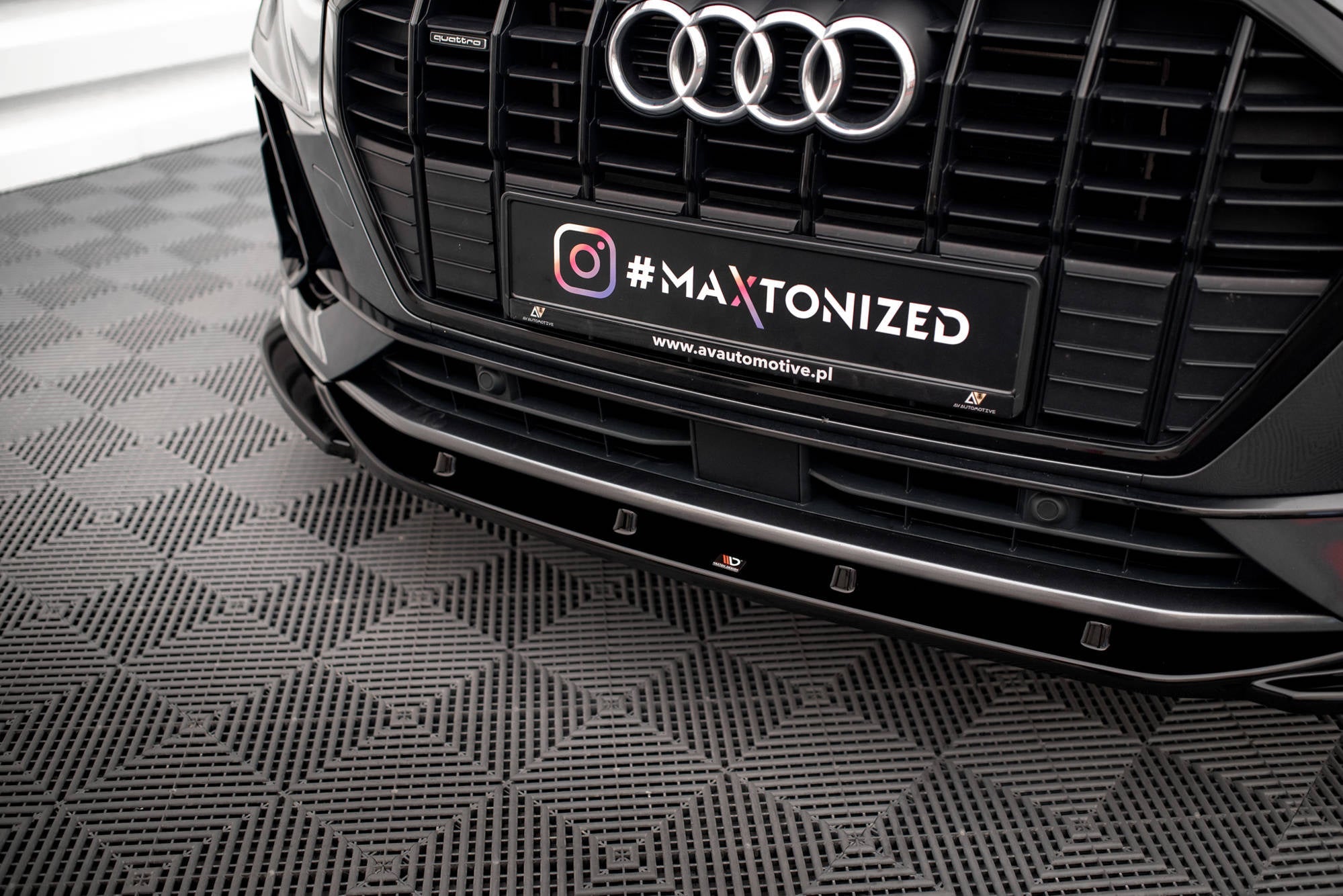 Maxton Design Splitter delantero V.3 para Audi Q3 Sportback / SUV S-Line F3 - imagen 3