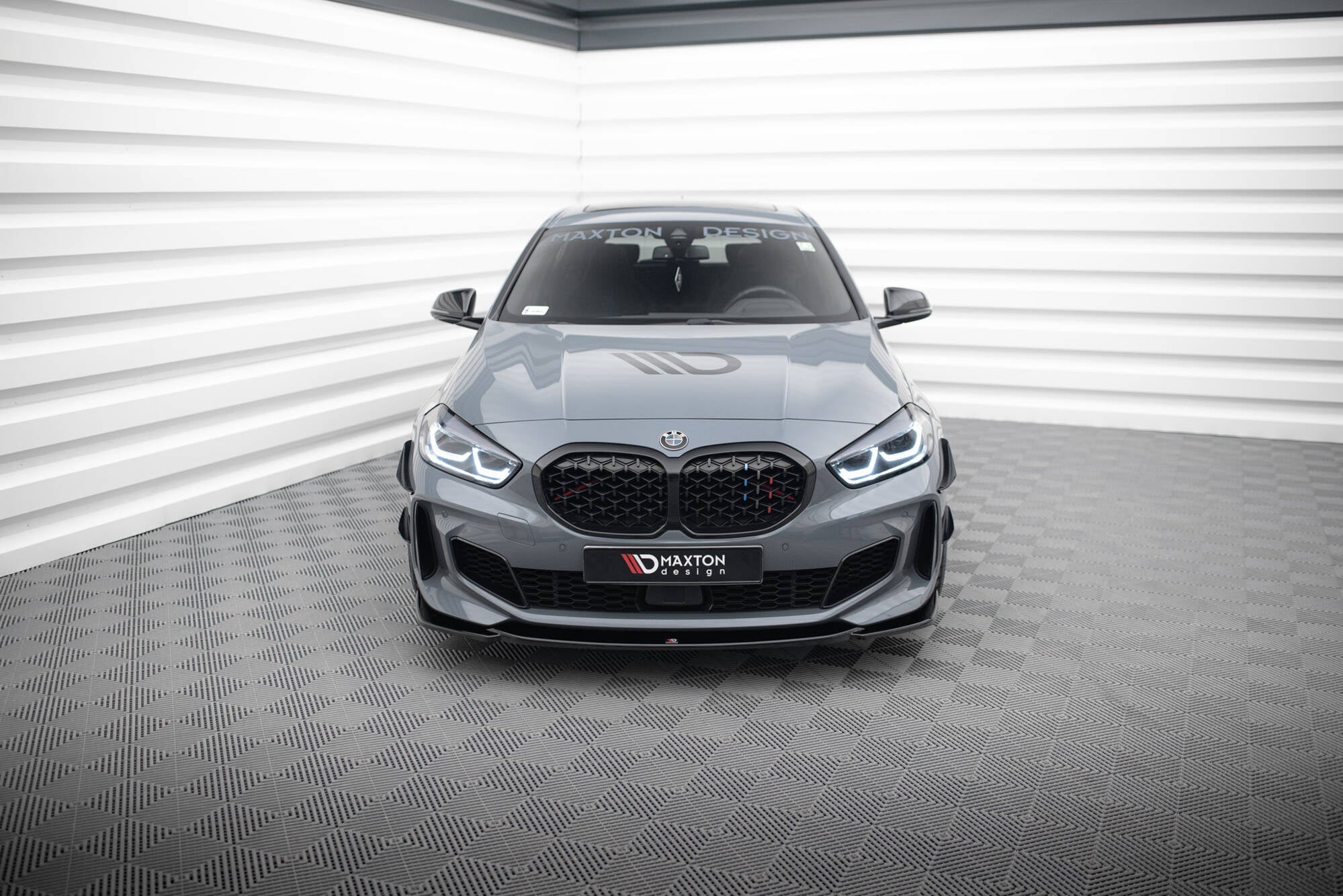 Maxton Design Splitter delantero V.3 para BMW 1 M-Pack/ M135i / 128ti F40 - imagen 2