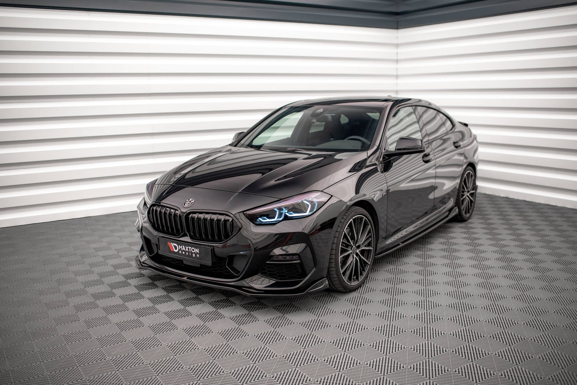 Maxton Design Splitter delantero V.3 para BMW 2 Gran Coupe M-Pack / M235i F44 - imagen 1