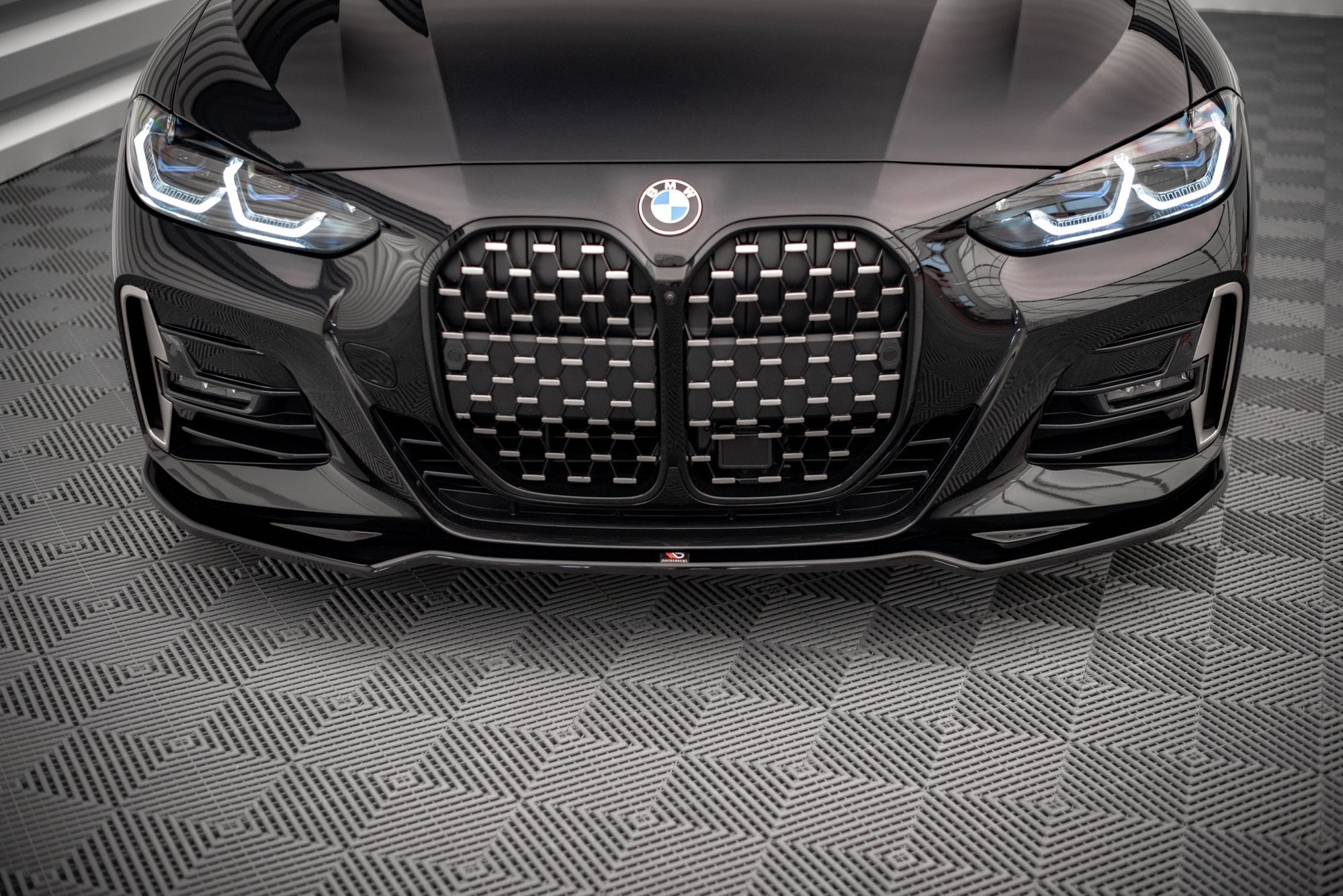 Maxton Design Splitter delantero V.3 para BMW 4 M-Pack / M440i G22 / G23 / G22 Facelift / G23 Facelift - imagen 2