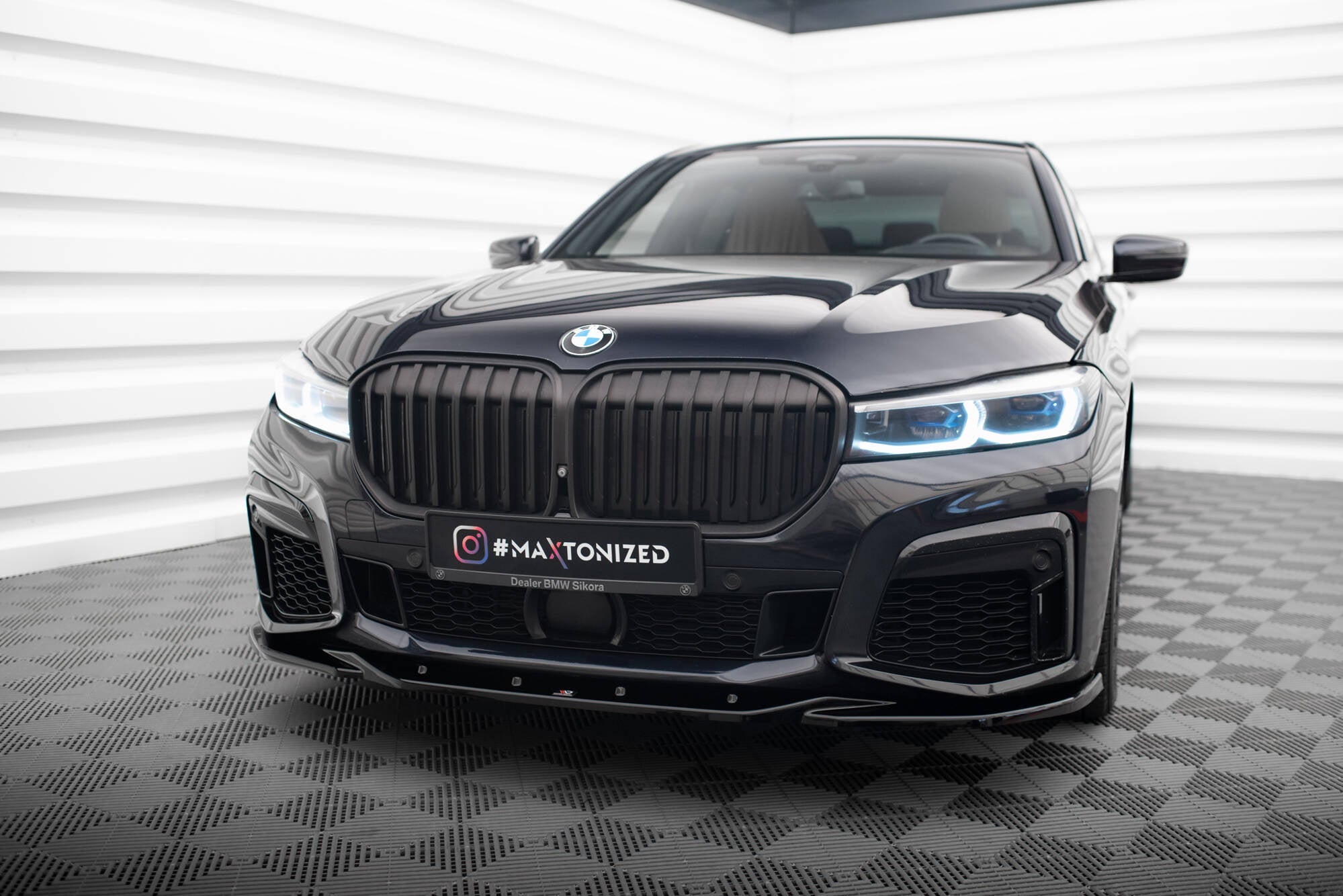 Maxton Design Splitter delantero V.3 para BMW 7 M-Pack G11 / G12 Facelift - imagen 1