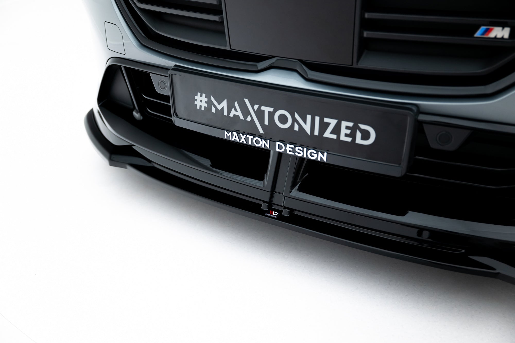 Maxton Design Splitter delantero V.3 para BMW M135i M Performance F70 - imagen 3