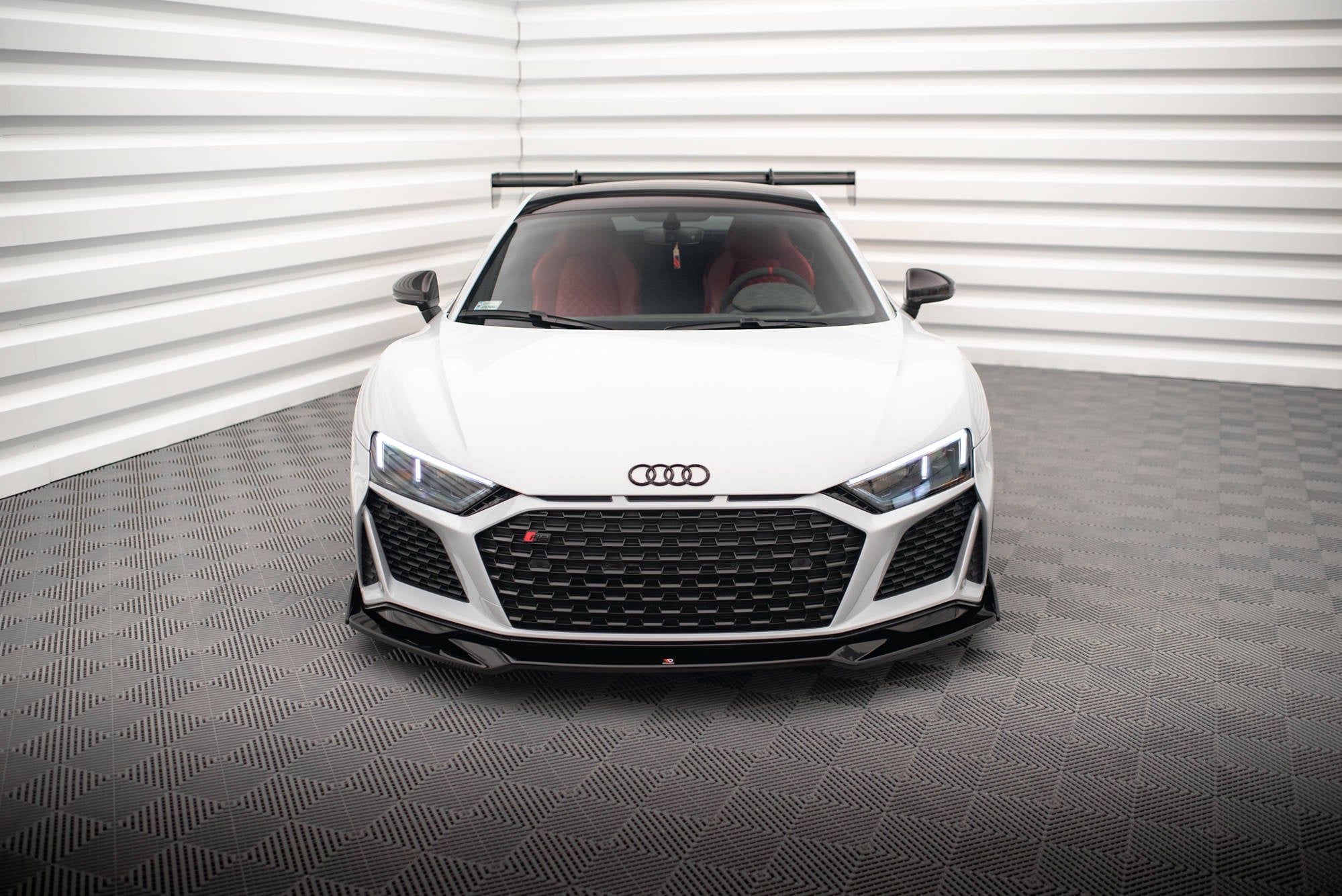 Maxton Design Splitter delantero V.3 + Flaps para Audi R8 Mk2 Facelift - imagen 2