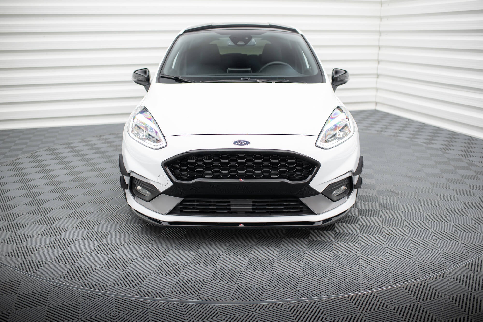 Maxton Design Splitter delantero V.3 para Ford Fiesta Mk8 ST / ST-Line - imagen 2