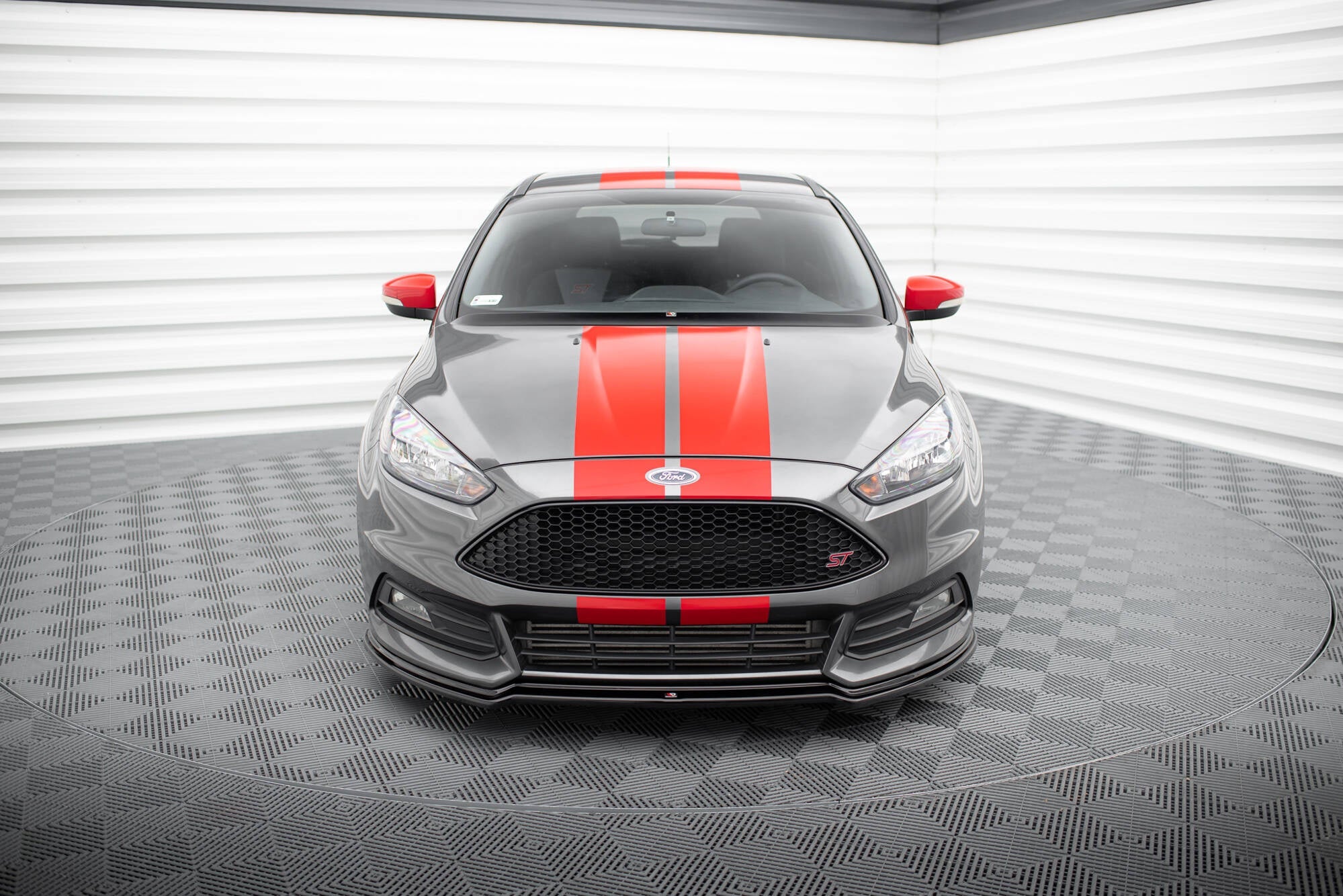 Maxton Design Splitter delantero V.3 para Ford Focus ST Mk3 Facelift - imagen 2
