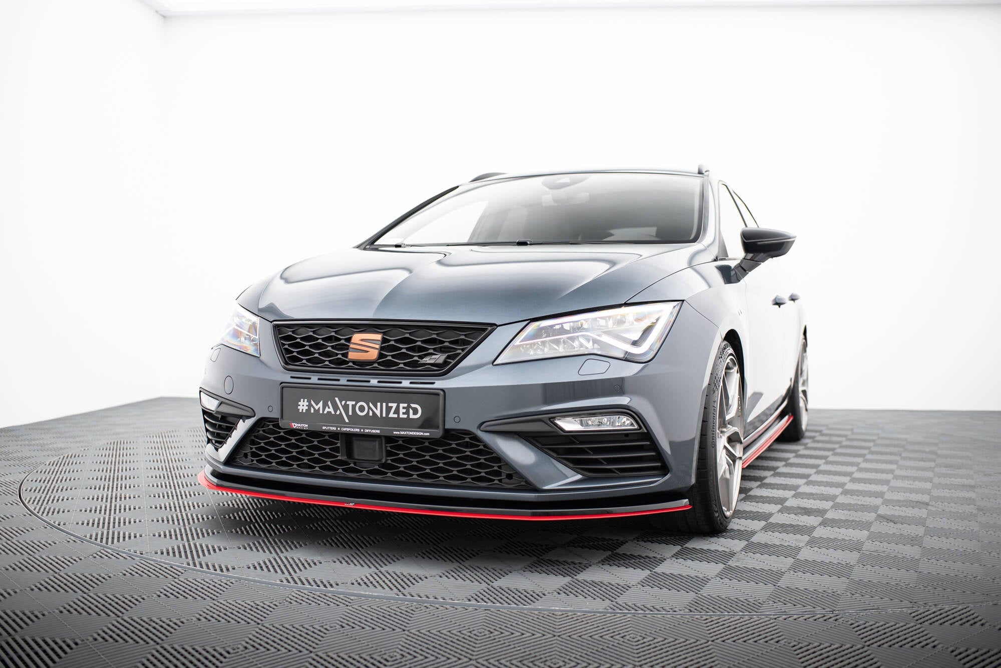 Maxton Design Splitter delantero V.3 para Seat Leon Cupra / FR Mk3 Facelift - imagen 1