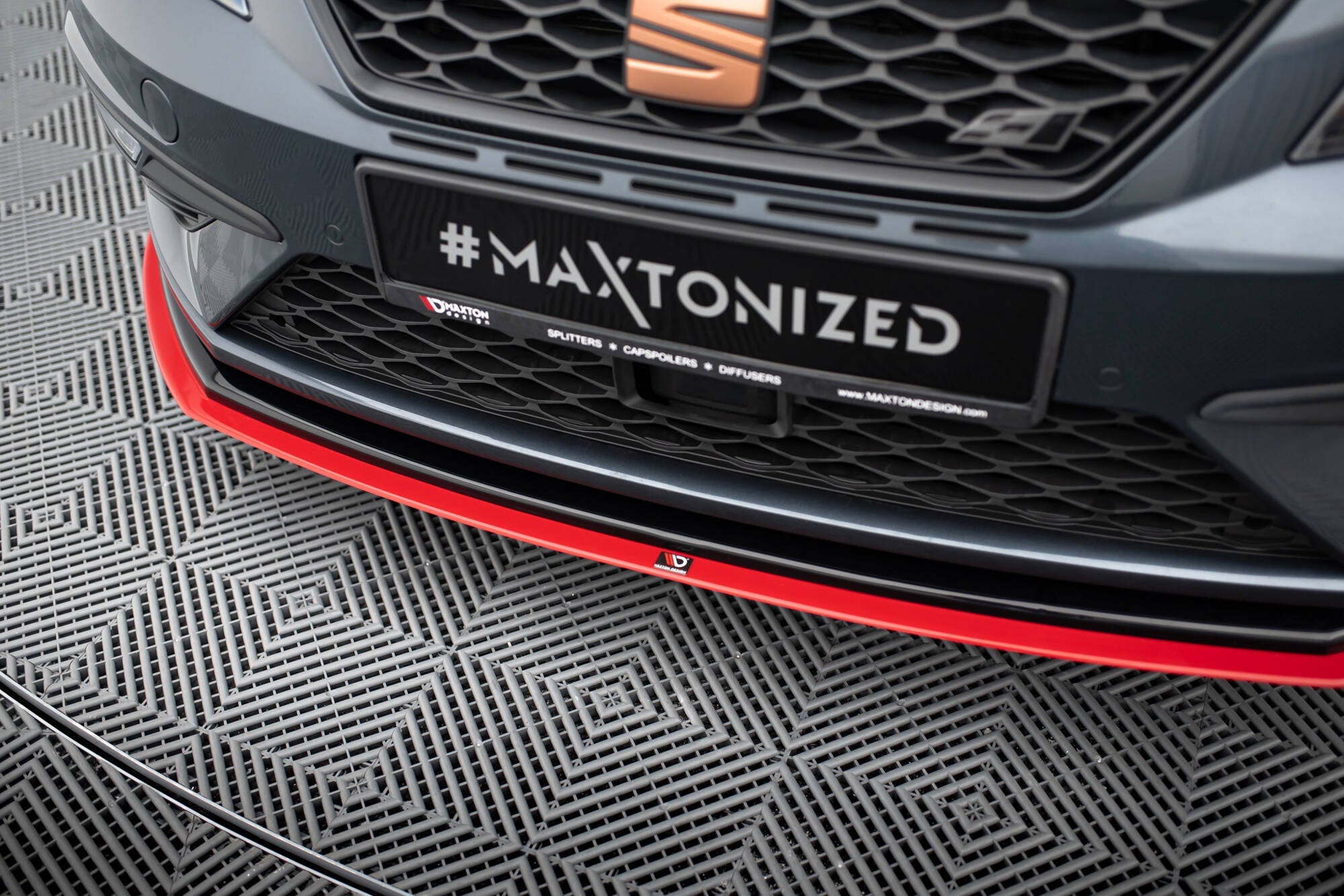 Maxton Design Splitter delantero V.3 para Seat Leon Cupra / FR Mk3 Facelift - imagen 3