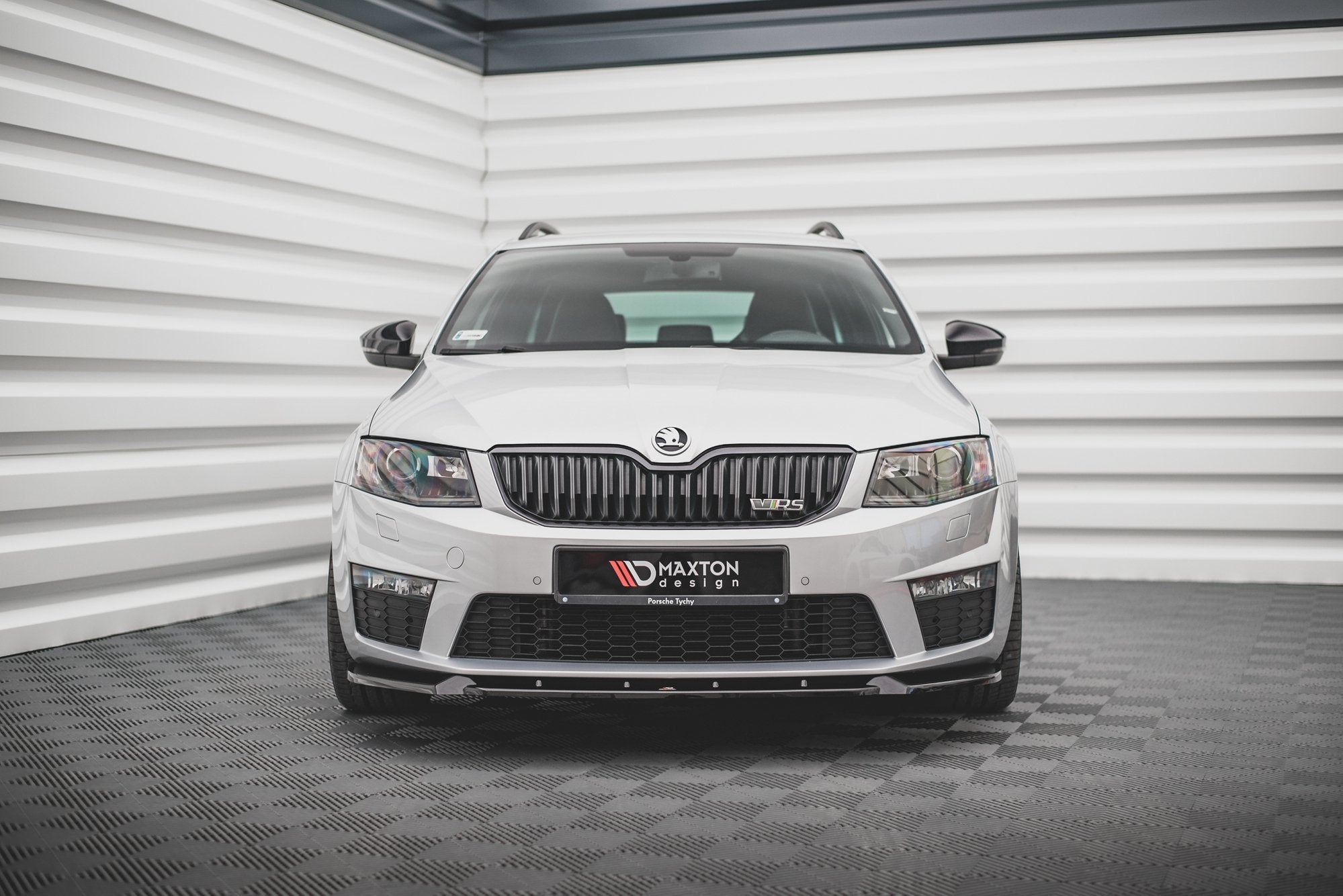 Maxton Design Splitter delantero V.3 para Skoda Octavia RS Mk3 - imagen 2