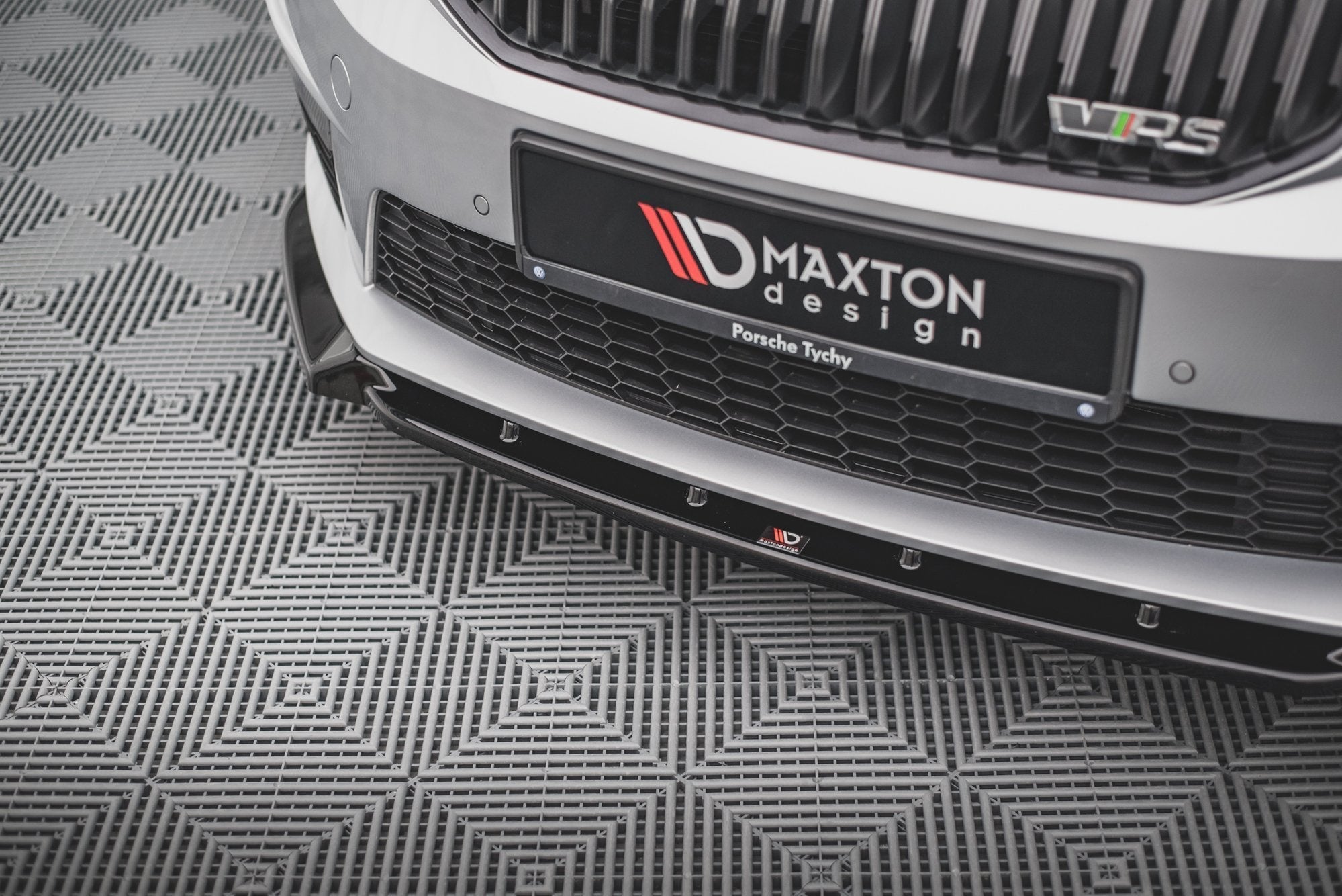 Maxton Design Splitter delantero V.3 para Skoda Octavia RS Mk3 - imagen 4