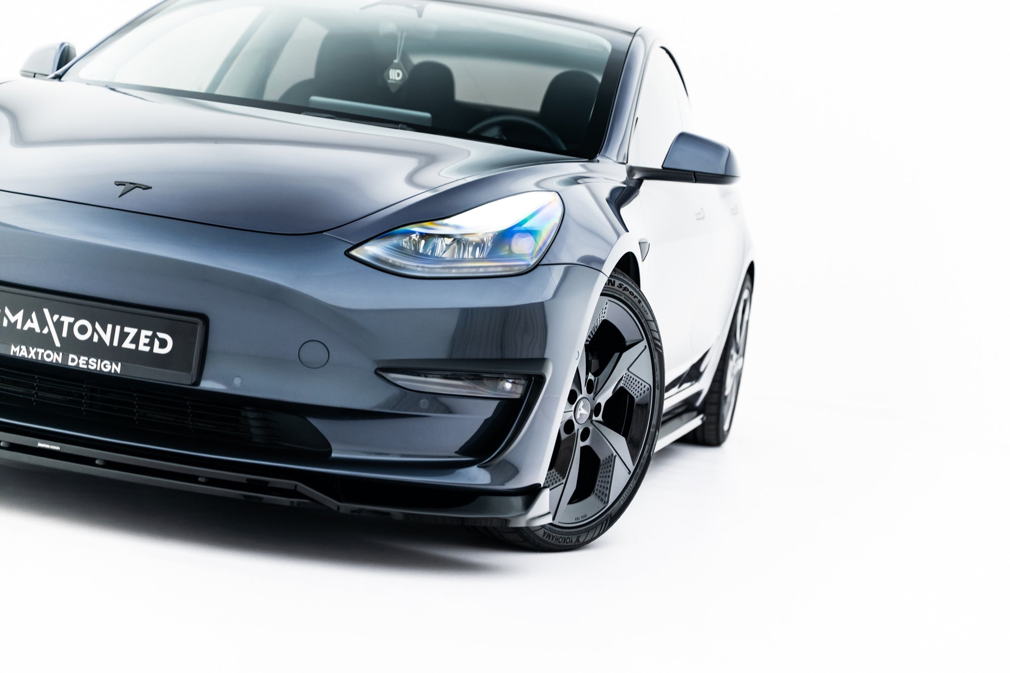 Maxton Design Splitter delantero V.3 para Tesla Model 3 - imagen 5