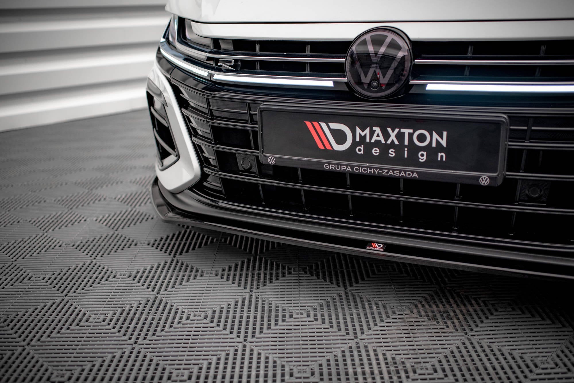 Maxton Design Splitter delantero V.3 para Volkswagen Arteon R Sedan / Shooting Brake Mk1 Facelift - imagen 3