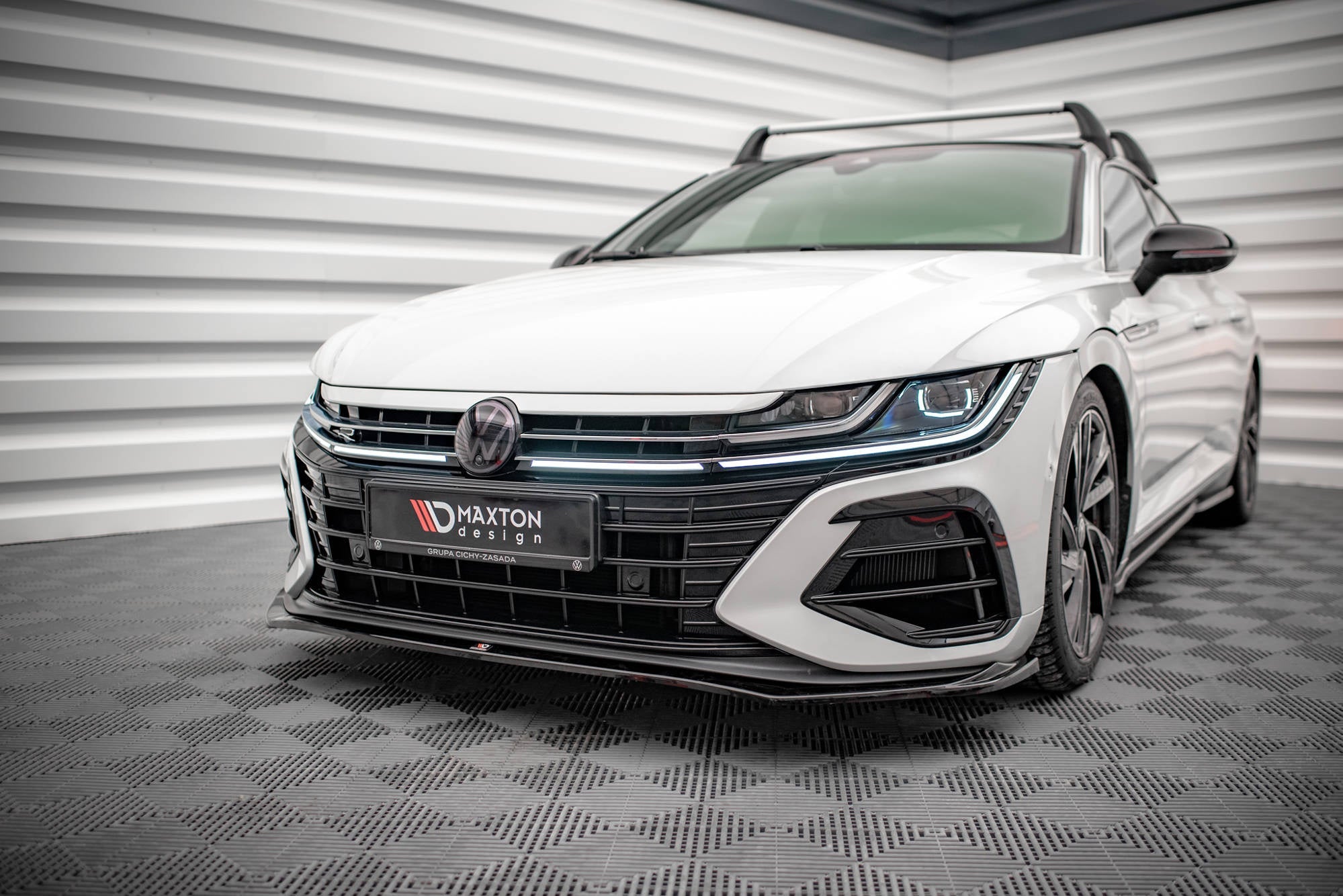 Maxton Design Splitter delantero V.3 para Volkswagen Arteon R Sedan / Shooting Brake Mk1 Facelift - imagen 1