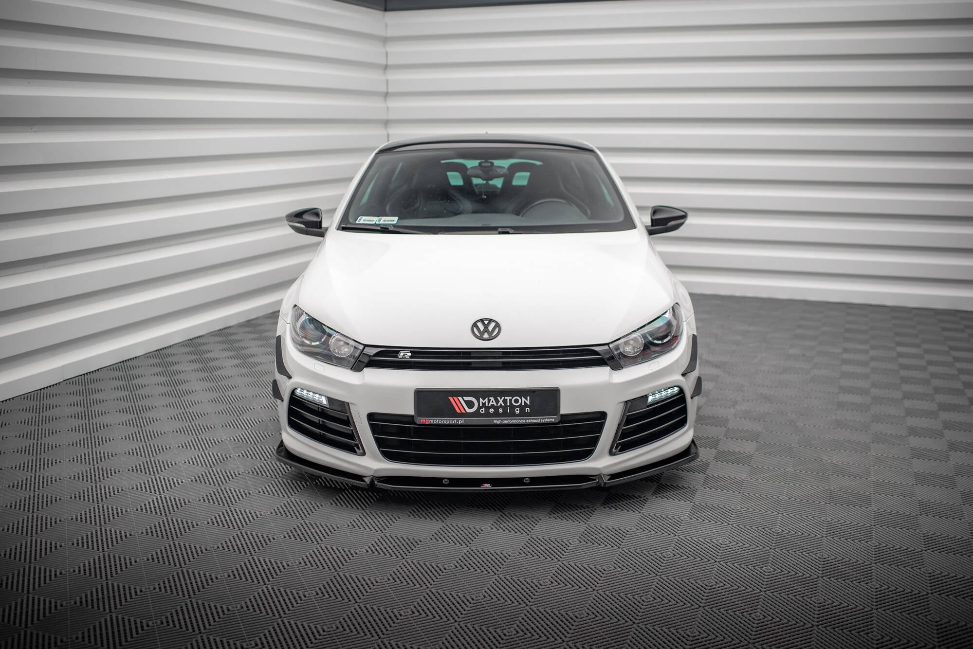 Maxton Design Splitter delantero V.3 para Volkswagen Scirocco R Mk3 - imagen 2