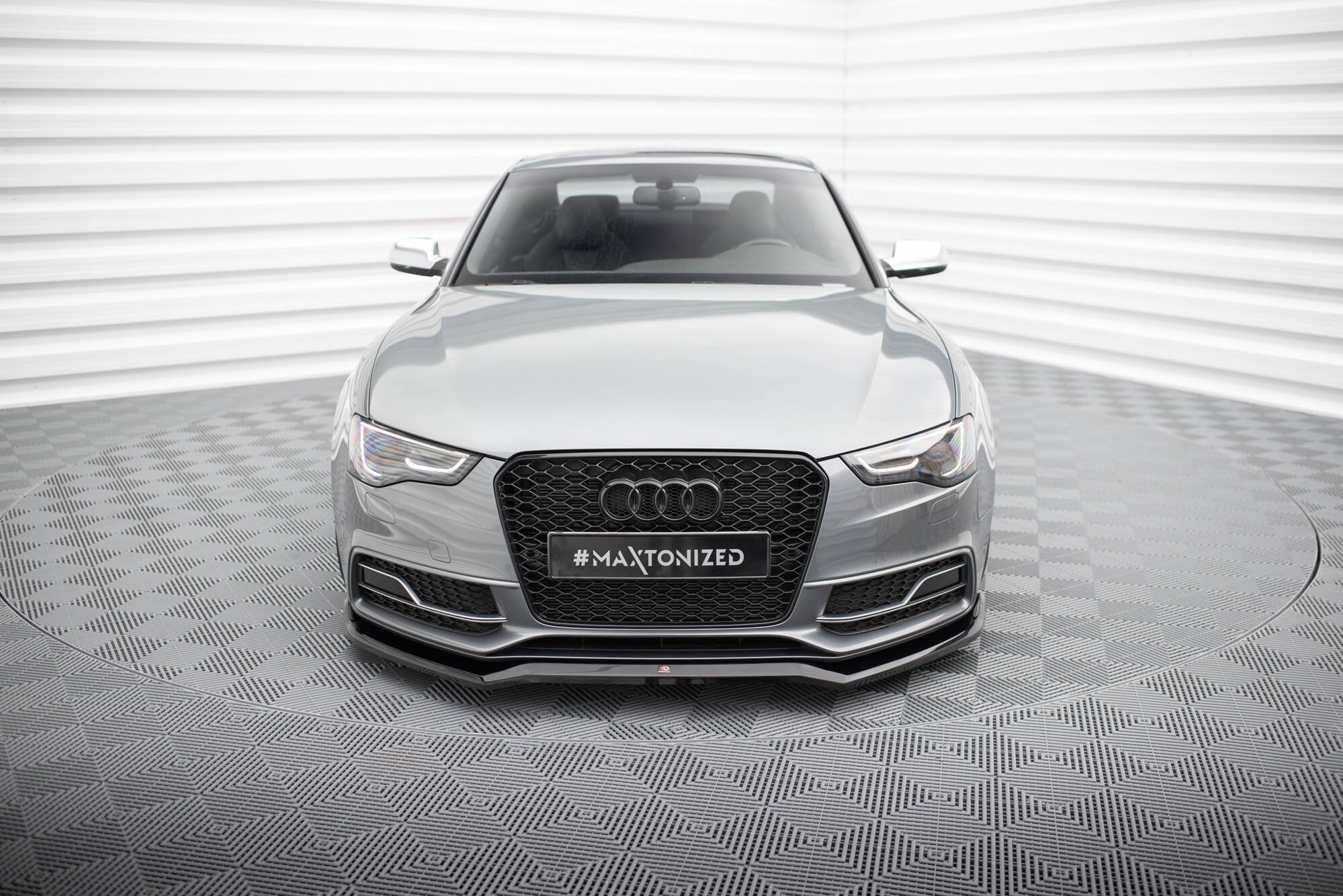 Maxton Design Splitter delantero V.4 para Audi S5 / A5 S-Line 8T Facelift - imagen 2