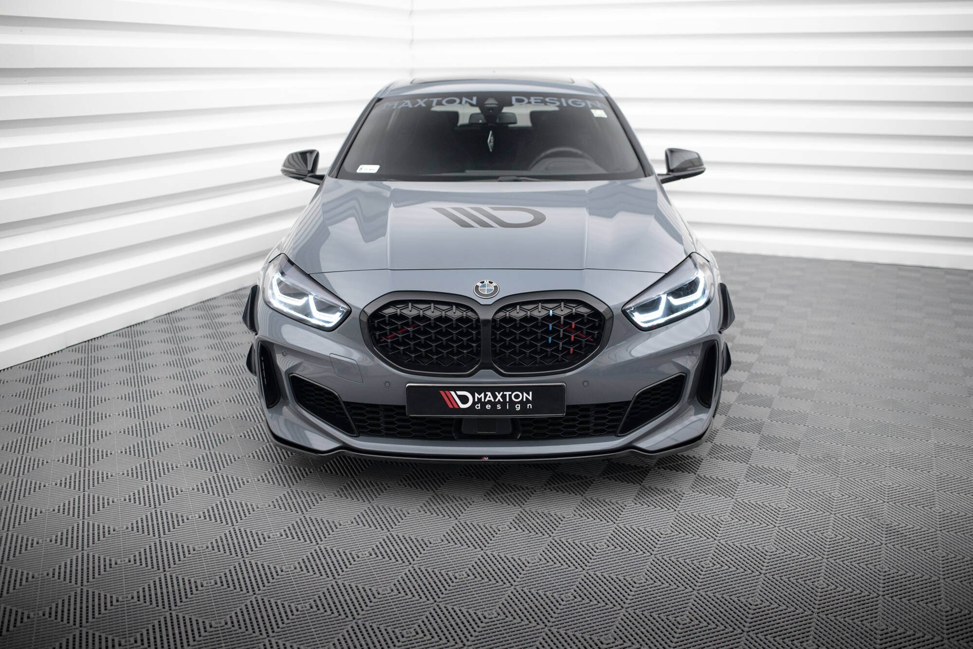 Maxton Design Splitter delantero V.4 para BMW 1 M-Pack/ M135i / 128ti F40 - imagen 2