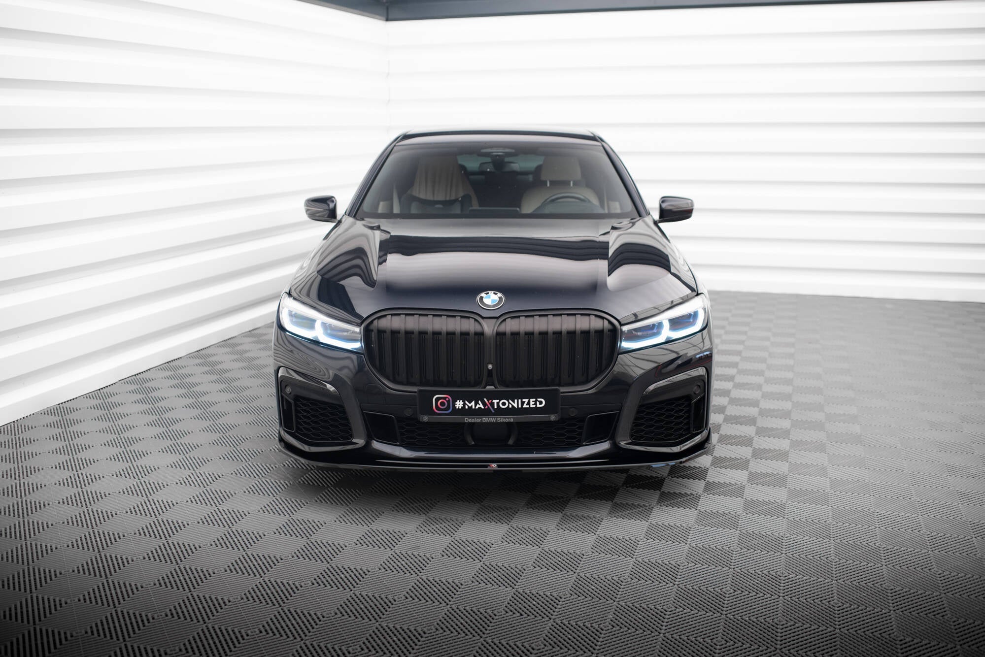 Maxton Design Splitter delantero V.4 para BMW 7 M-Pack G11 / G12 Facelift - imagen 2