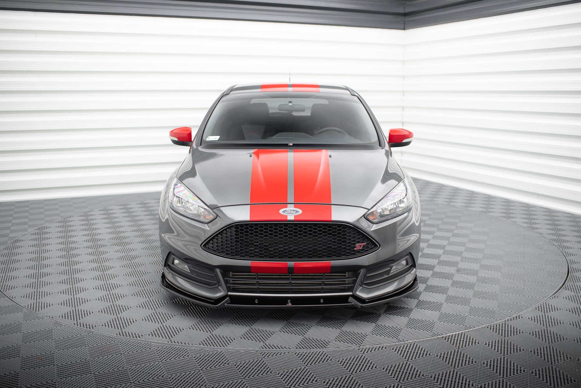 Maxton Design Splitter delantero V.4 para Ford Focus ST Mk3 Facelift - imagen 2