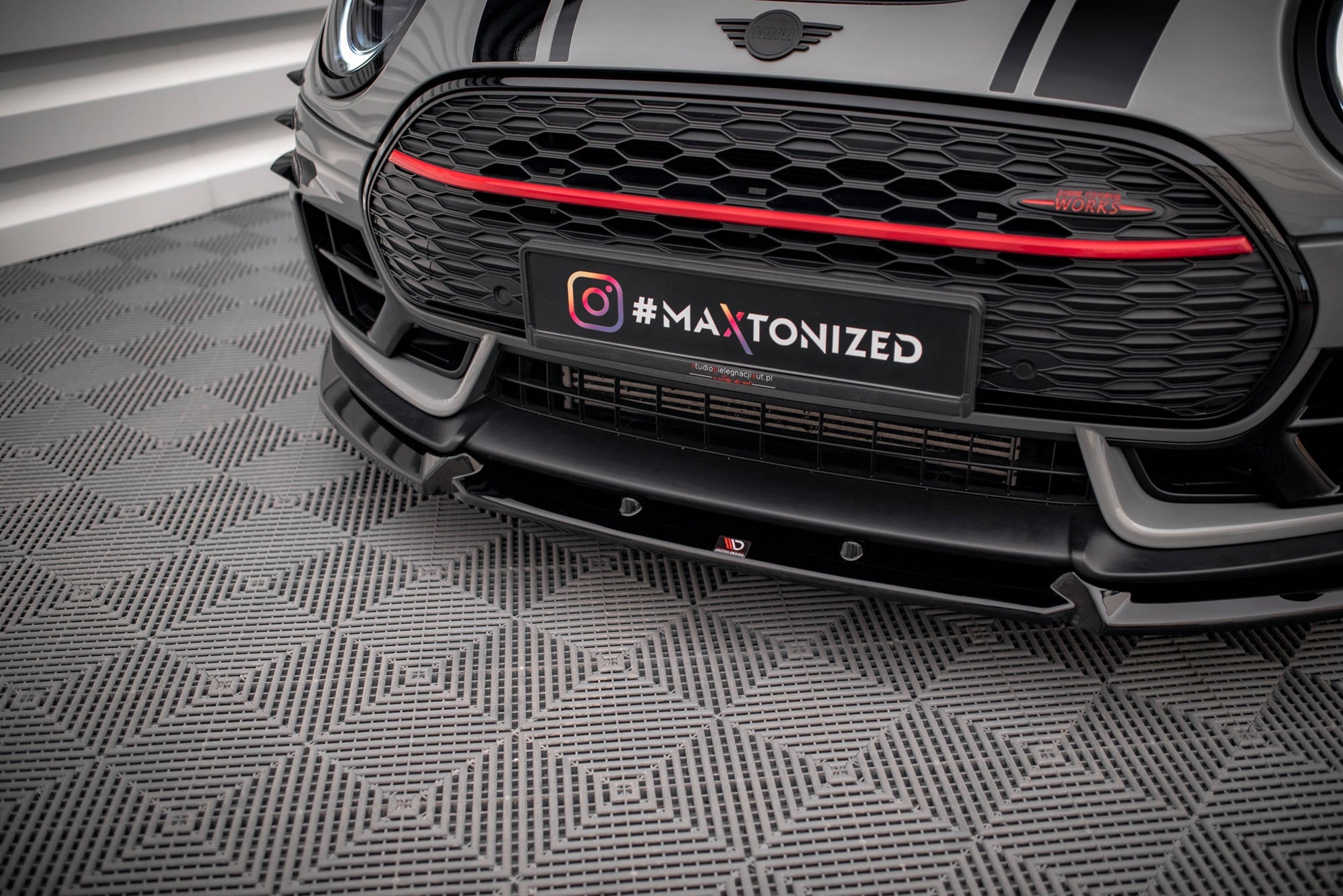 Maxton Design Splitter delantero V.4 para Mini Cooper Clubman John Cooper Works F54 Facelift - imagen 3