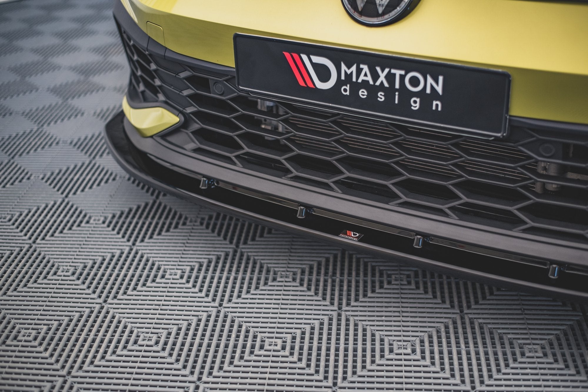 Maxton Design Splitter delantero V.4 para Volkswagen Golf GTI Clubsport Mk8 - imagen 3