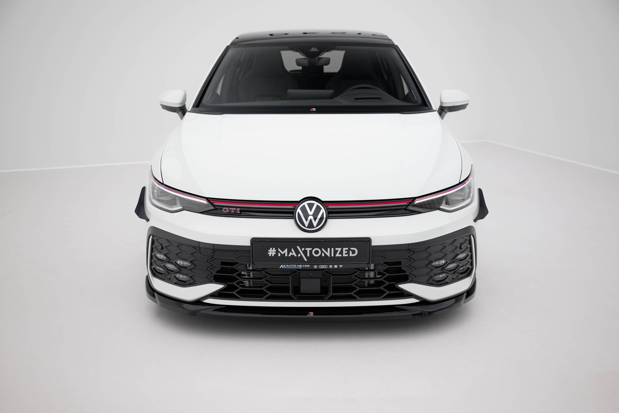 Maxton Design Splitter delantero V.4 para Volkswagen Golf GTI / GTE / R-Line Mk8 Facelift - imagen 2