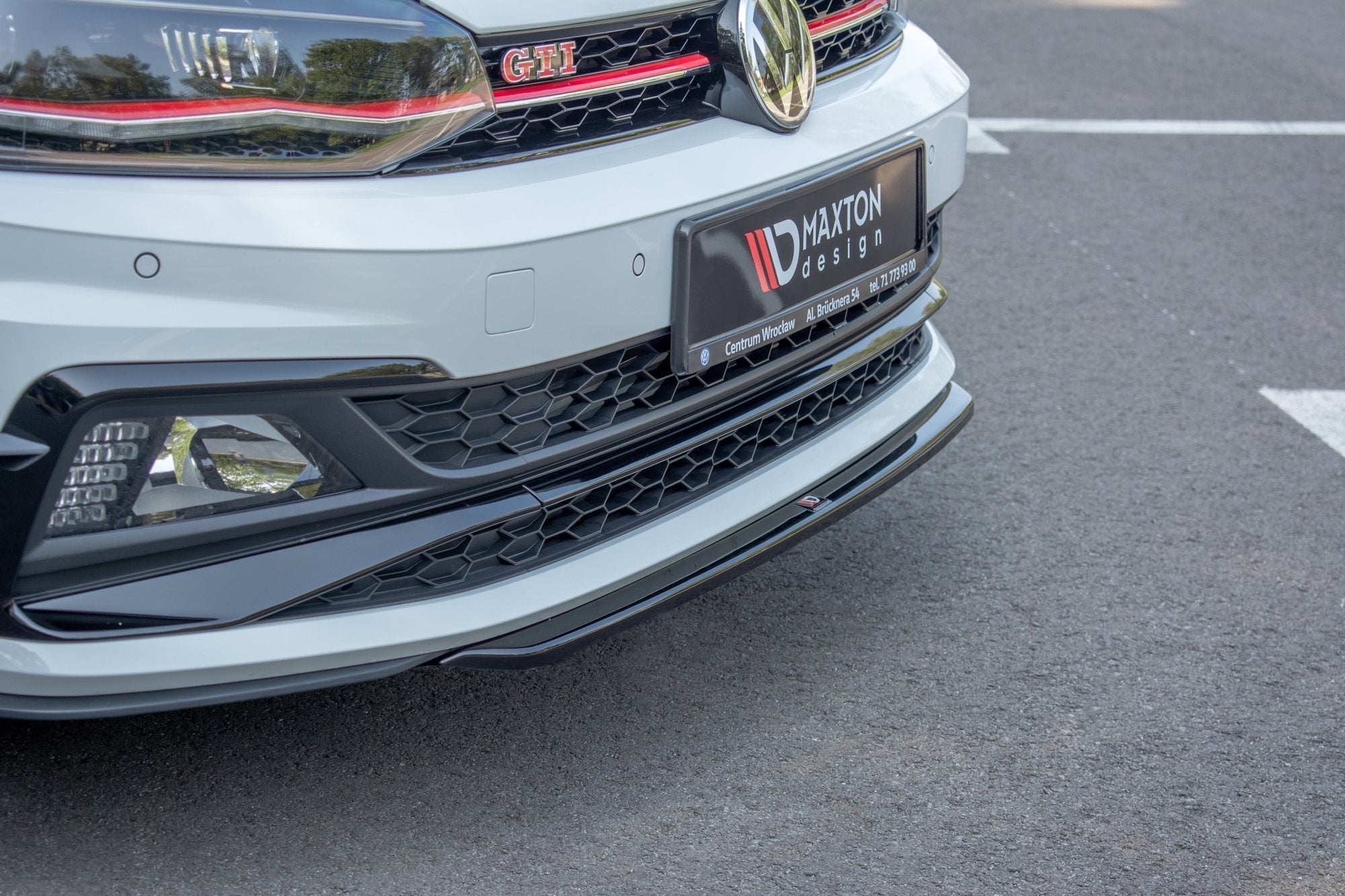 Maxton Design Splitter delantero V.4 para Volkswagen Polo GTI / R-line Mk6 - imagen 4