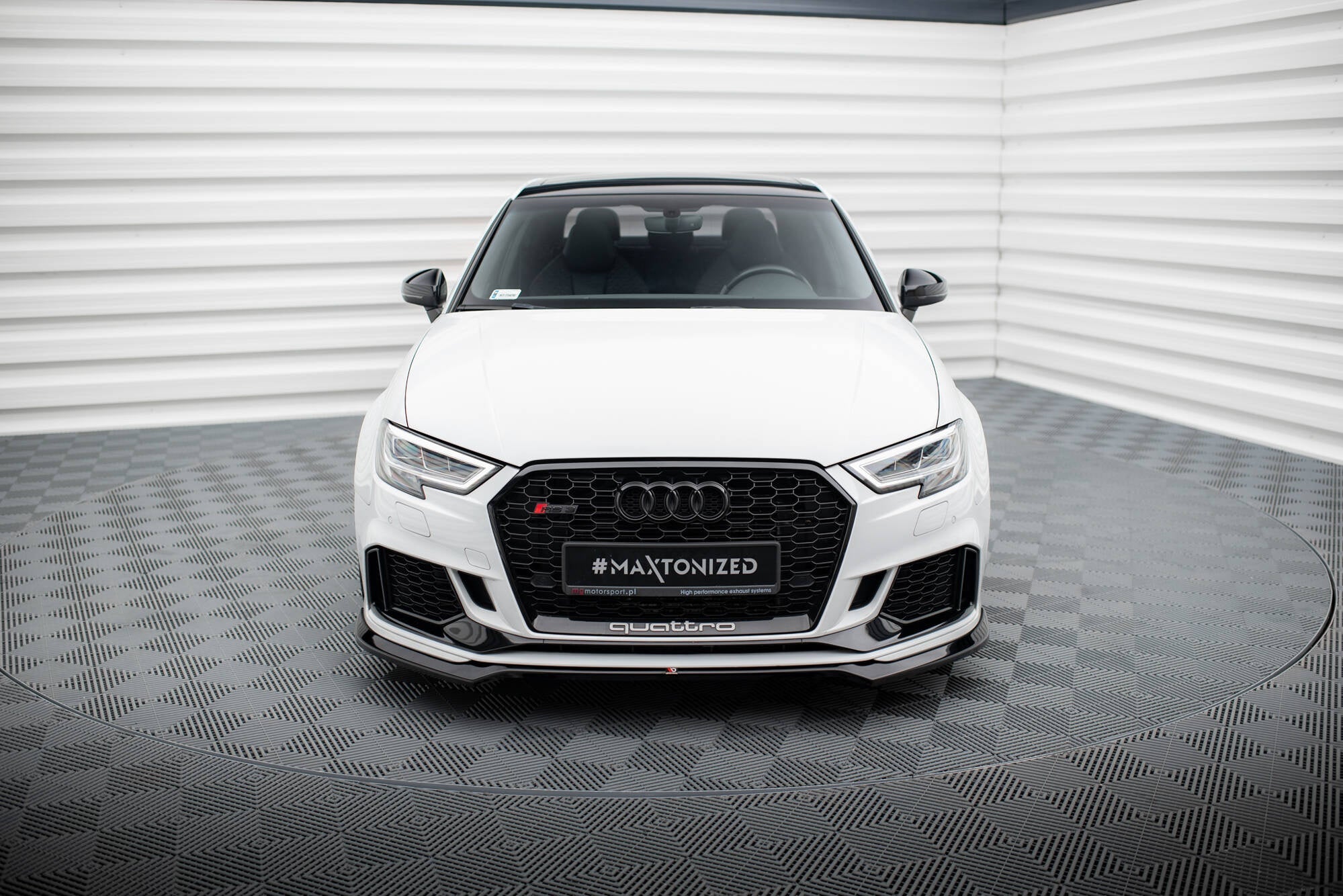 Maxton Design Splitter delantero V.5 para Audi RS3 Sedan 8V Facelift - imagen 2