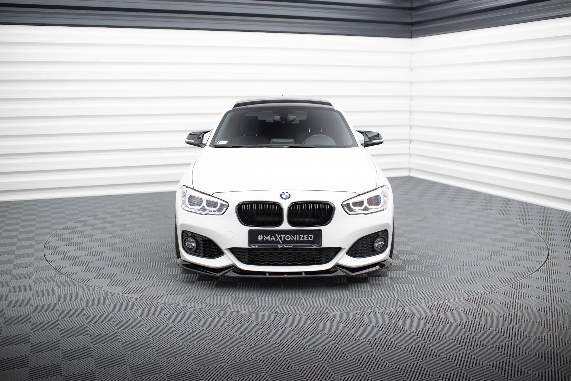 Maxton Design Splitter delantero V.5 para BMW 1 M-Pack / M140i F20 Facelift - imagen 2