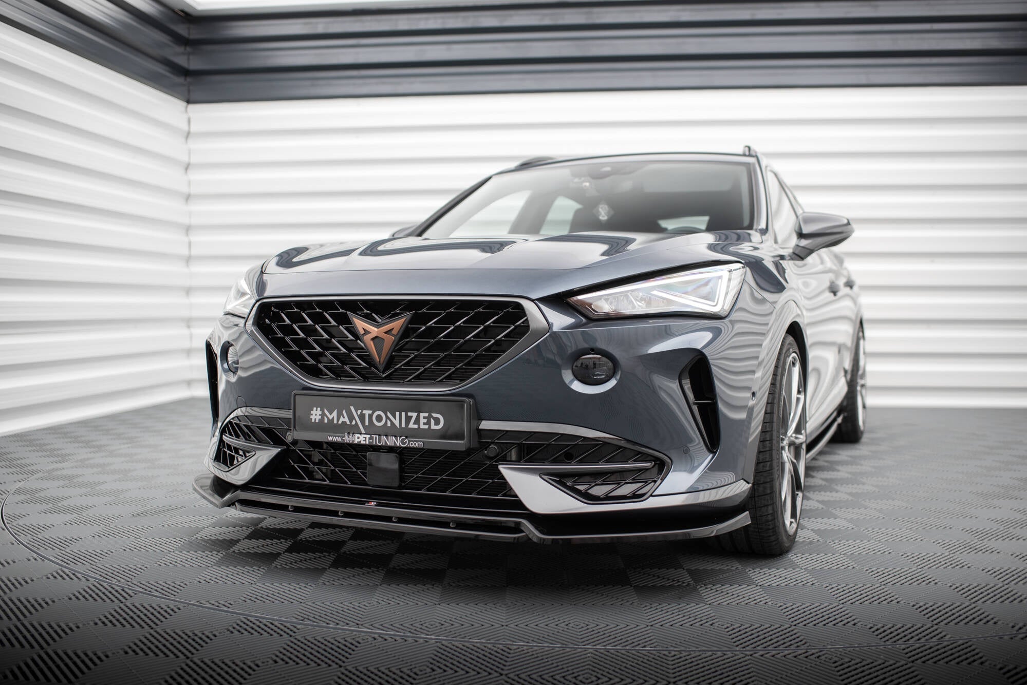 Maxton Design Splitter delantero V.5 para Cupra Formentor Mk1 - imagen 1