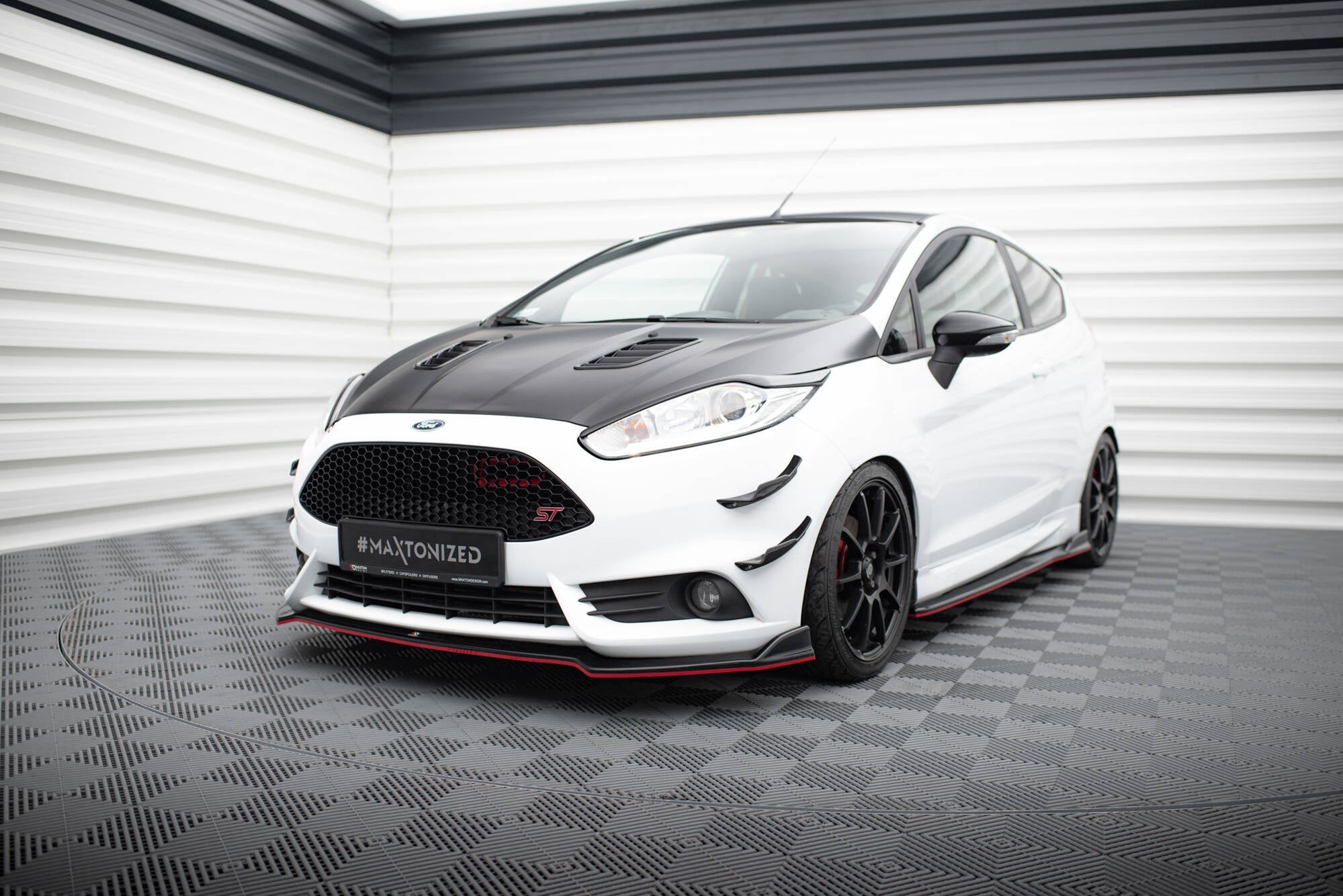 Maxton Design Splitter delantero V.5 para Ford Fiesta ST Mk7 Facelift - imagen 4