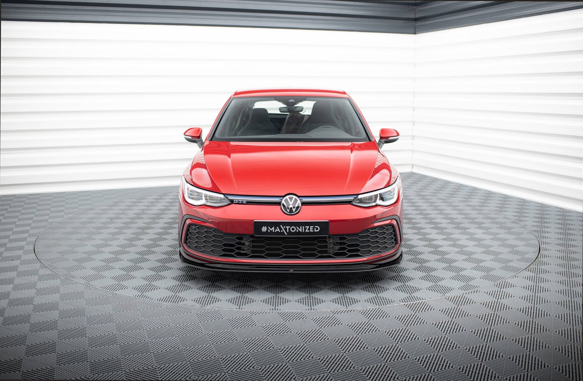Maxton Design Splitter delantero V.5 para Volkswagen Golf GTI / GTE / GTD / R-Line Mk8 - imagen 2