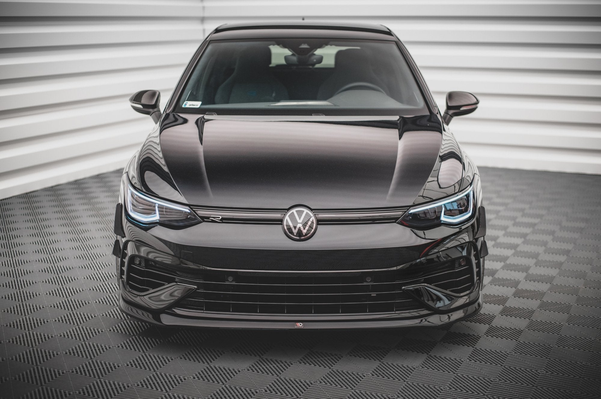 Maxton Design Splitter delantero V.5 para Volkswagen Golf R Hatchback / Variant Mk8 - imagen 2
