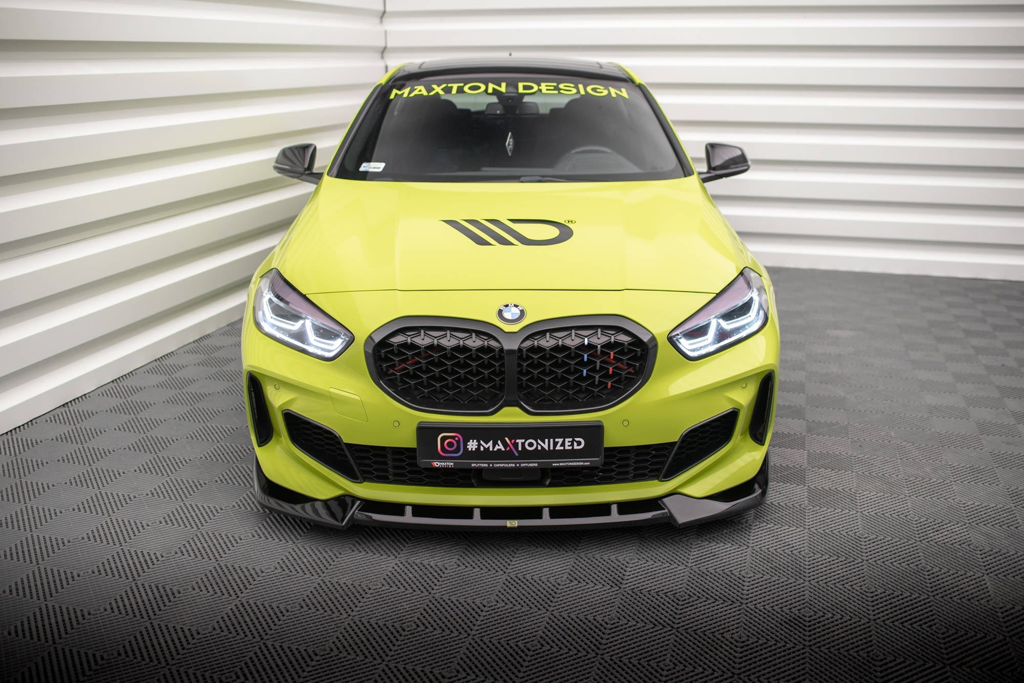 Maxton Design Splitter delantero V.6 para BMW 1 M-Pack / M135i / 128ti F40 - imagen 2