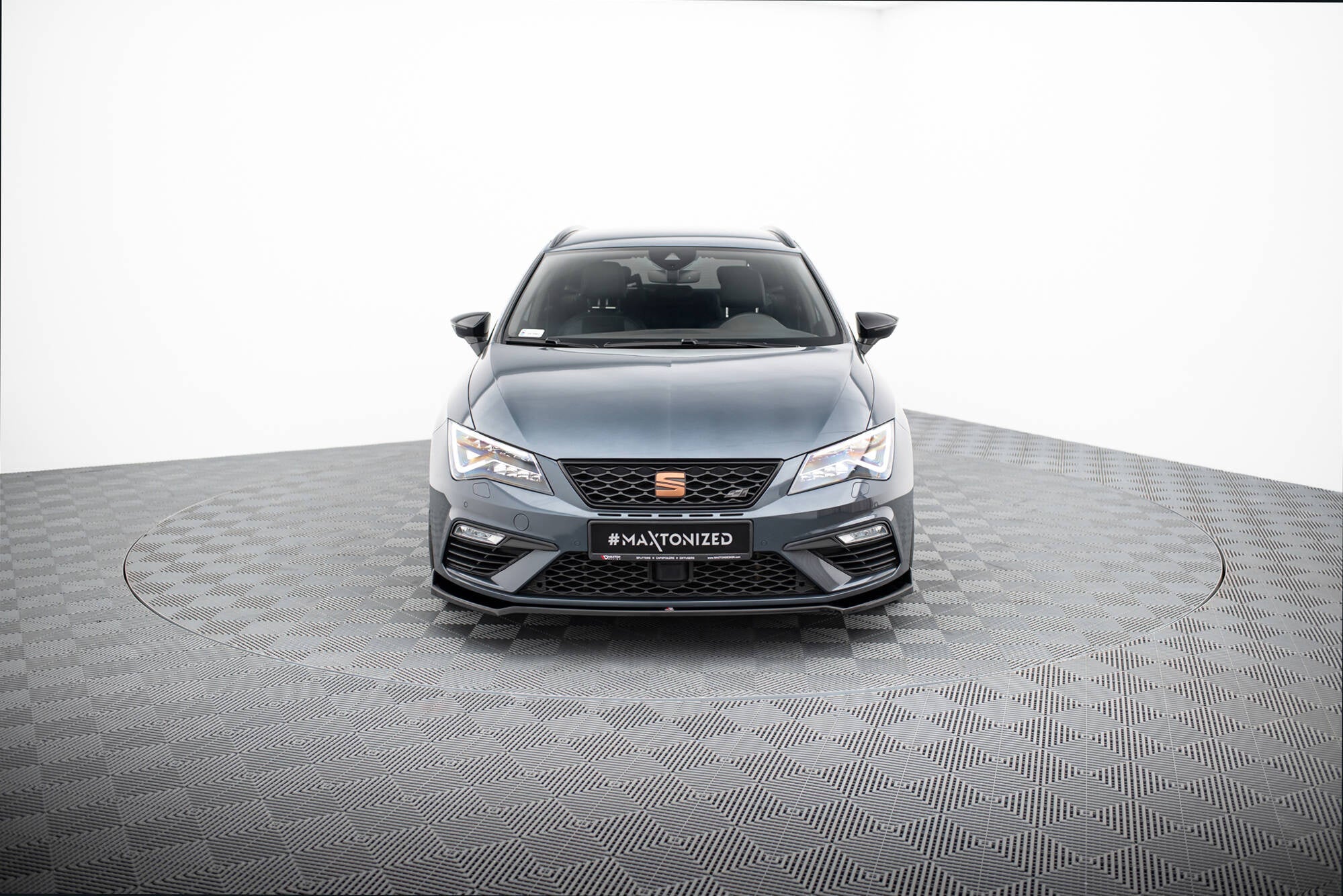 Maxton Design Splitter delantero V.7 para Seat Leon Cupra / FR Mk3 Facelift - imagen 2
