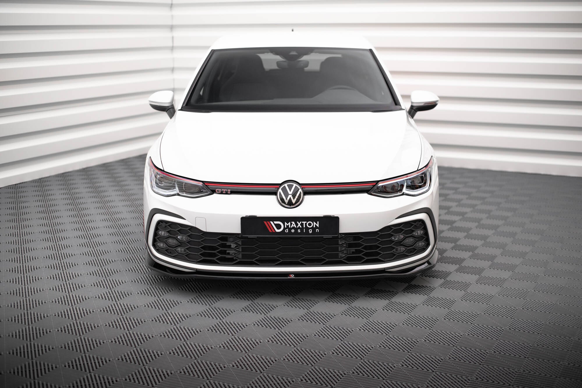 Maxton Design Splitter delantero V.7 para Volkswagen Golf GTI / GTE / GTD / R-Line Mk8 - imagen 2