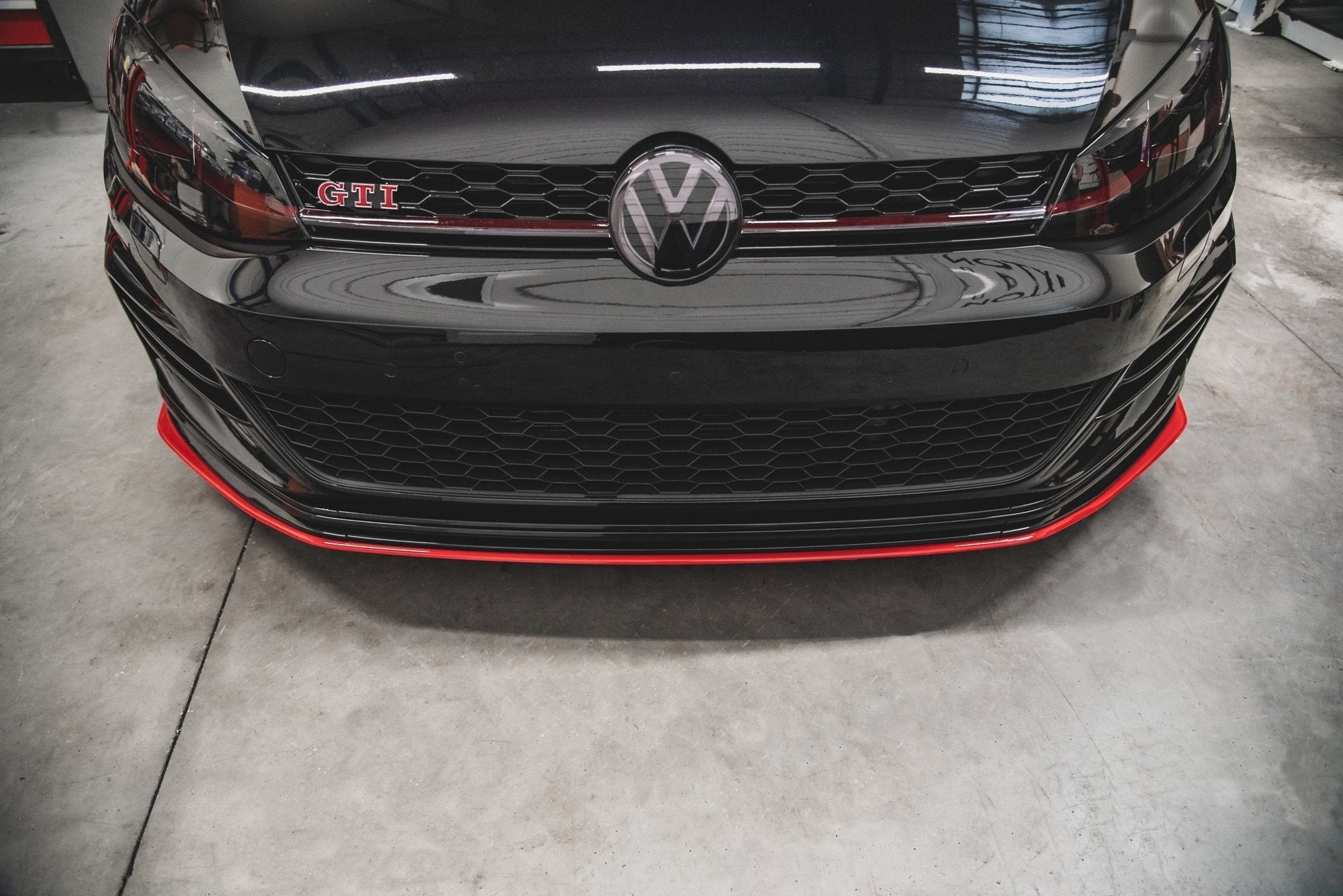 Maxton Design Splitter delantero para Volkswagen Golf Mk7 GTI TCR - imagen 4