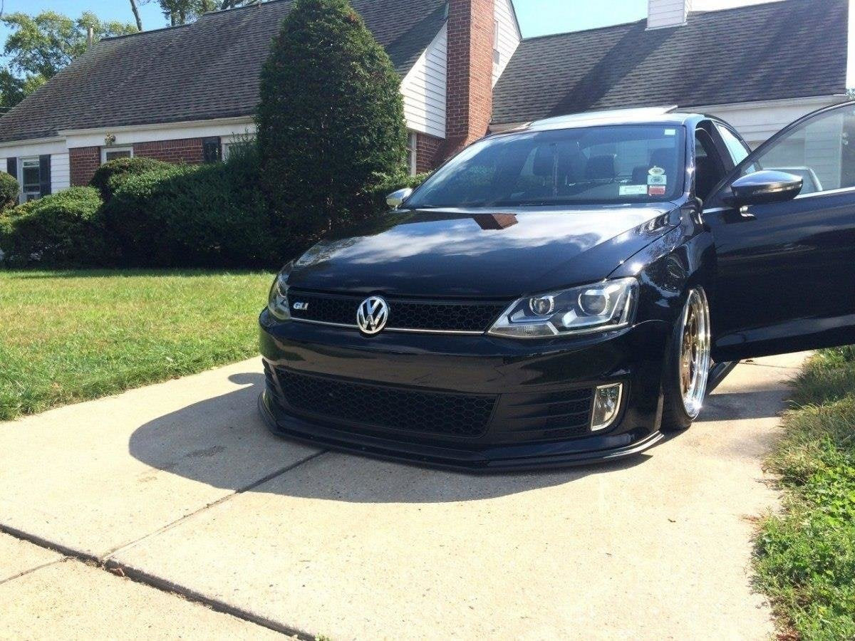 Maxton Design Splitter delantero para Volkswagen Jetta Mk6 GLI - imagen 1