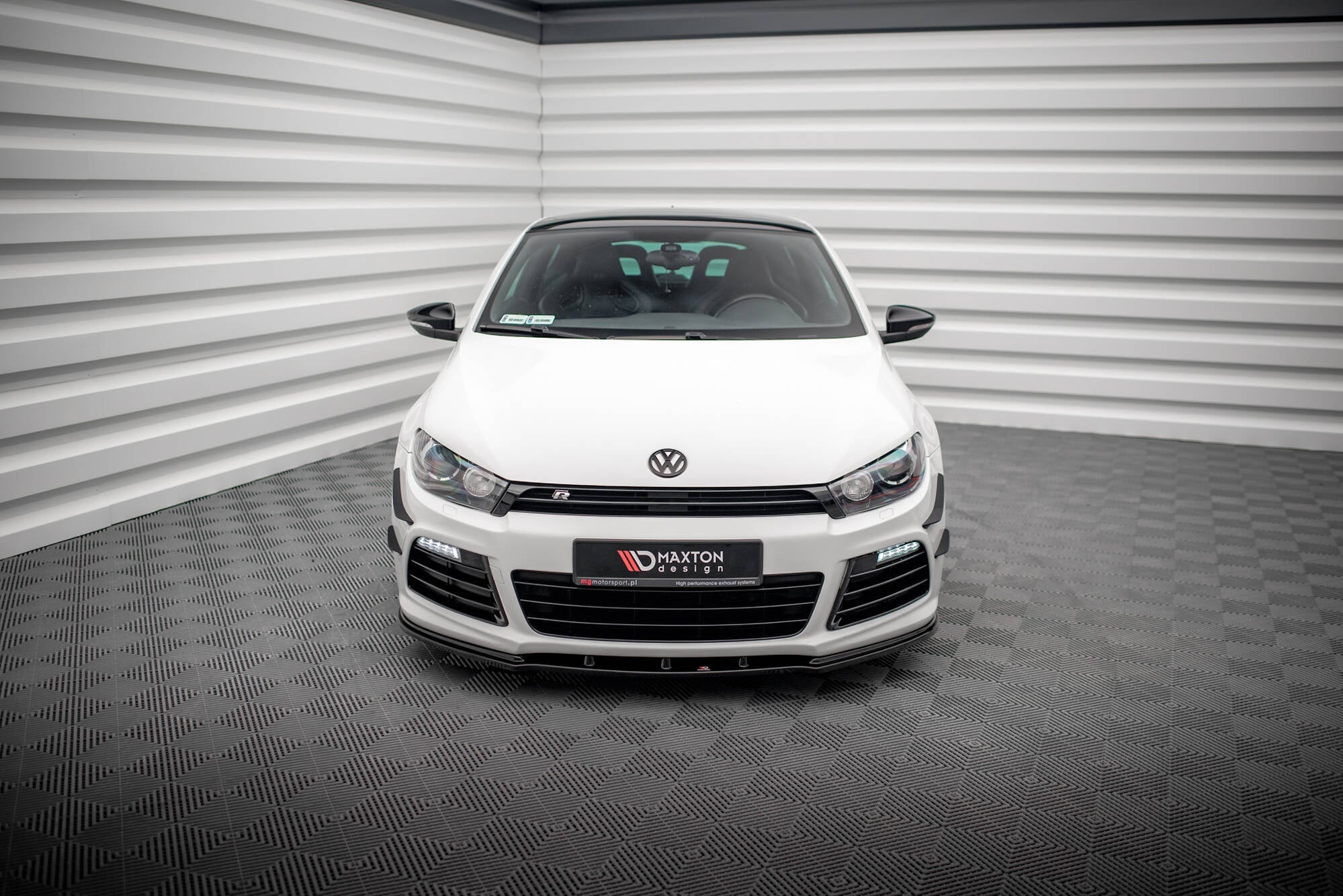 Maxton Design Splitter delantero para Volkswagen Scirocco R - imagen 2