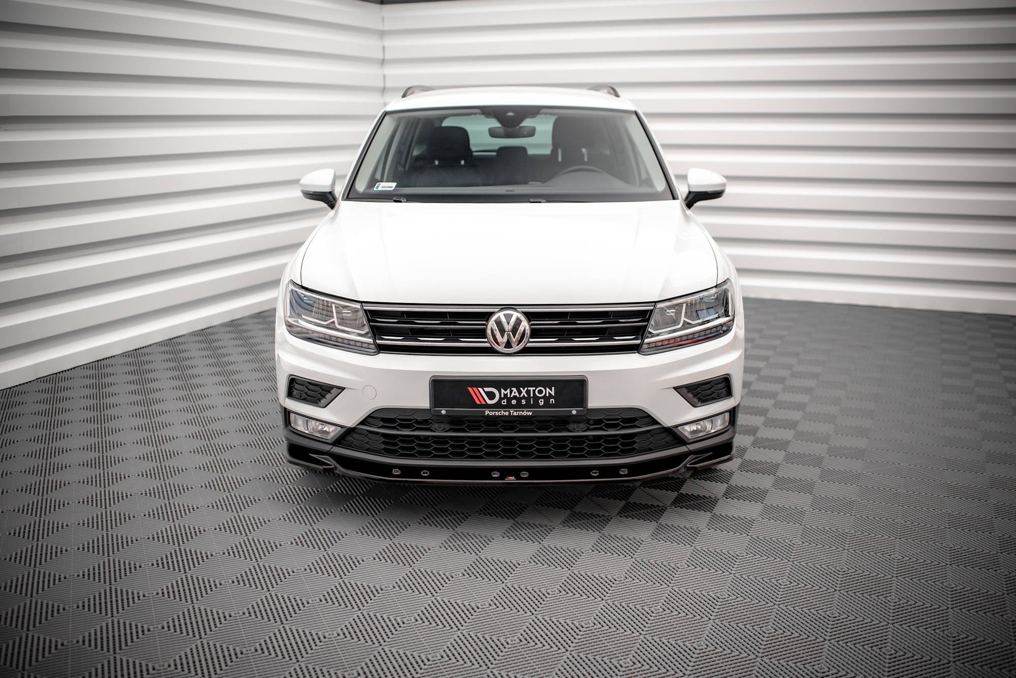 Maxton Design Splitter delantero para Volkswagen Tiguan Mk2 - imagen 2