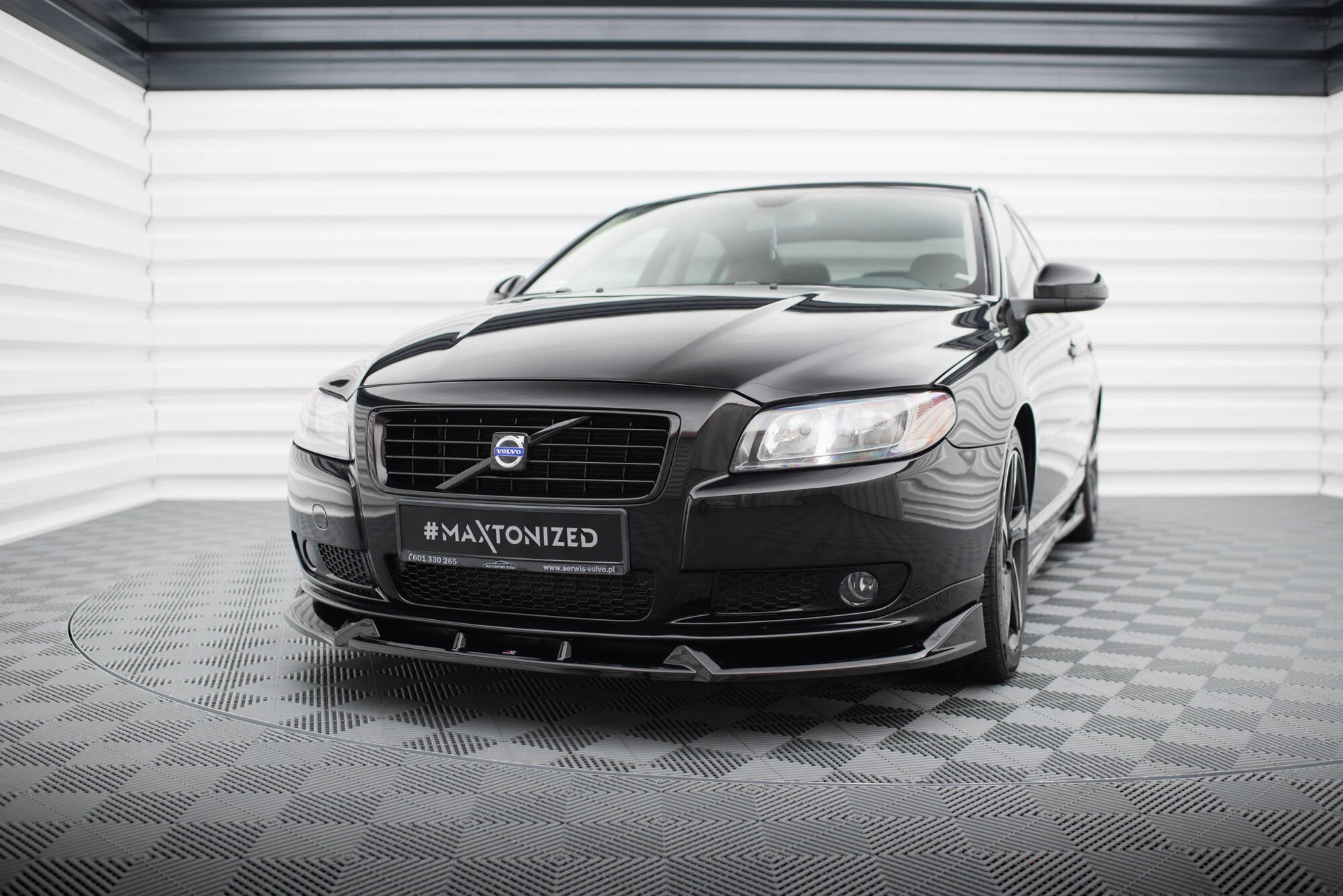 Maxton Design Splitter delantero para Volvo S80 Mk2 - imagen 1