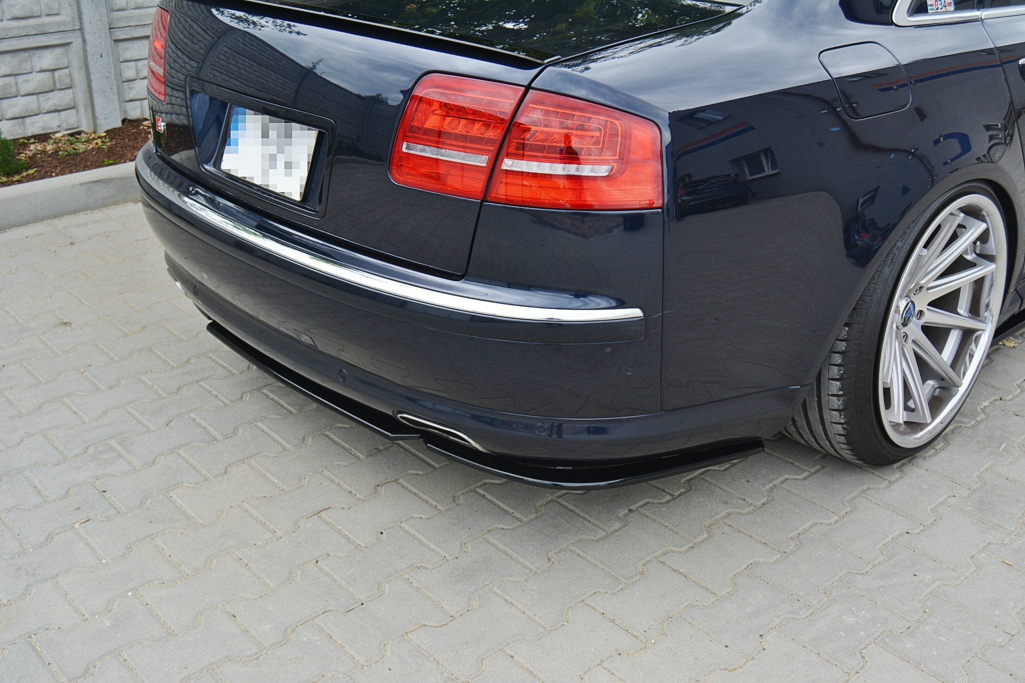 Maxton Design Splitter trasero para Audi A8 W12 D3 - imagen 3
