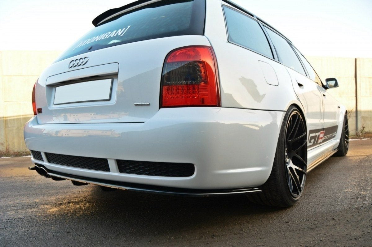 Maxton Design Splitter trasero para Audi RS4 Avant B5 (with a vertical bar) - imagen 3