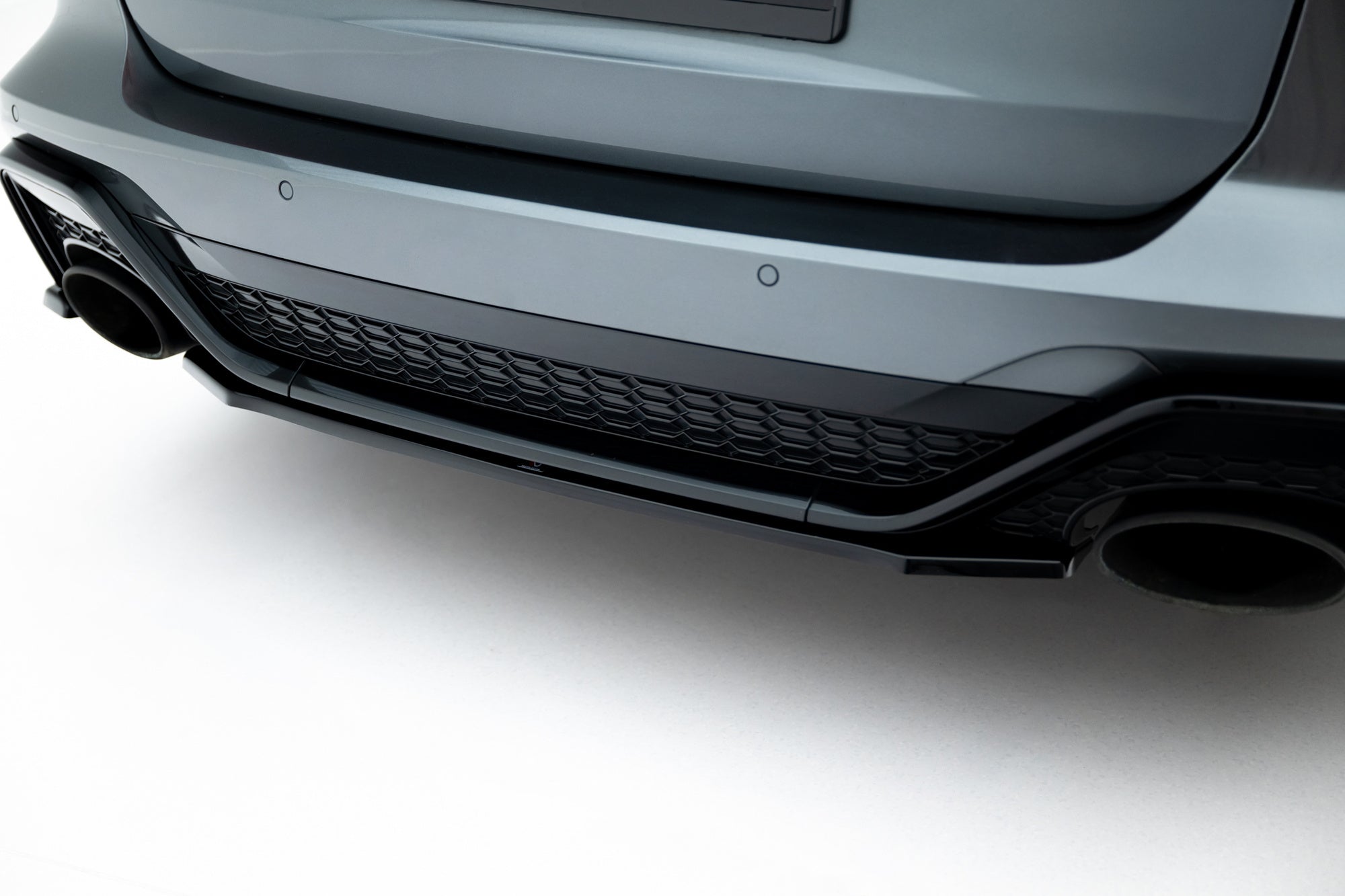 Maxton Design Splitter trasero para Audi RS6 C8 / C8 Facelift - imagen 2